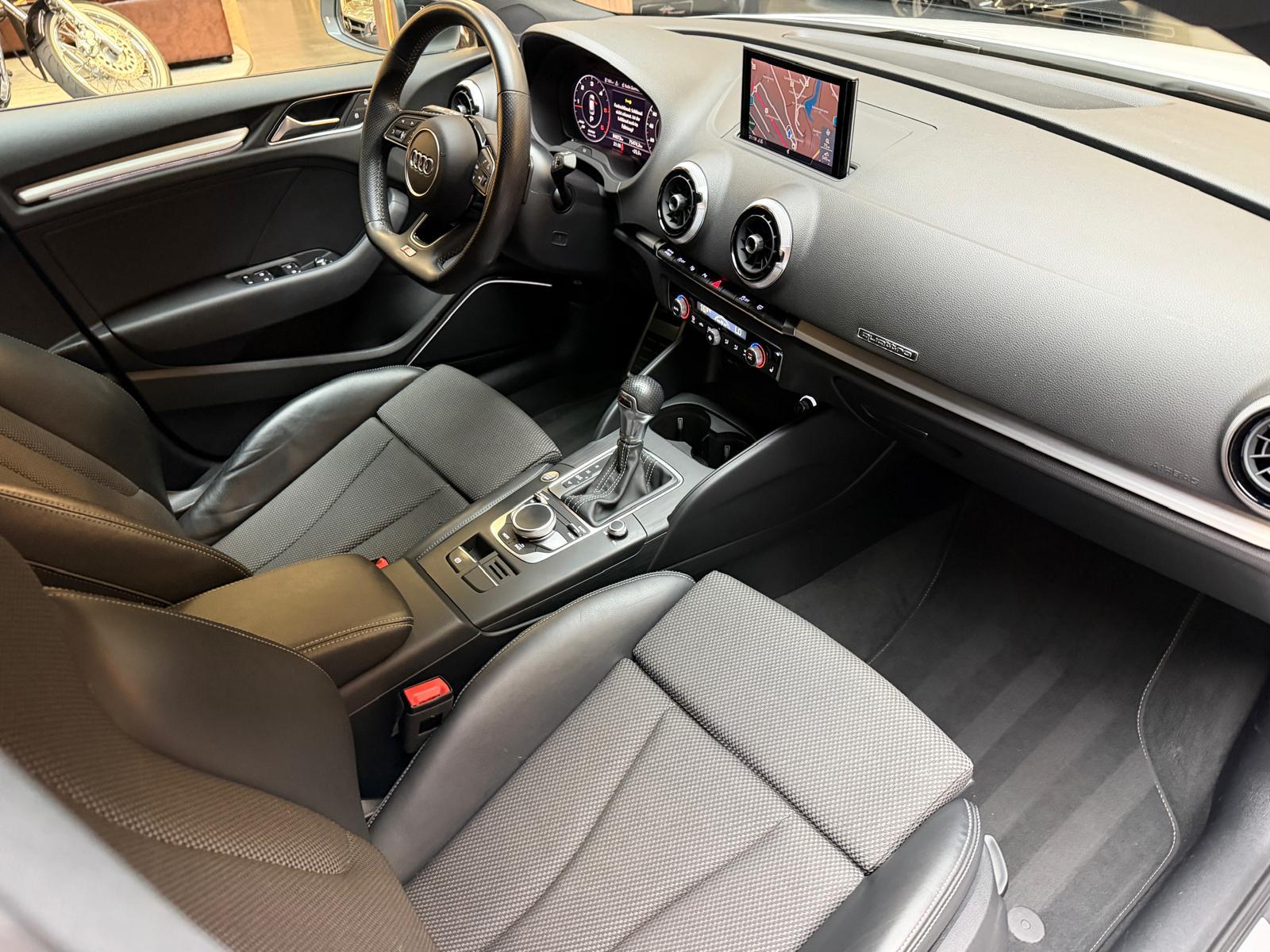 AUDI A3 Sportback 2.0 40 TDI quattro S-Tronic-image-16