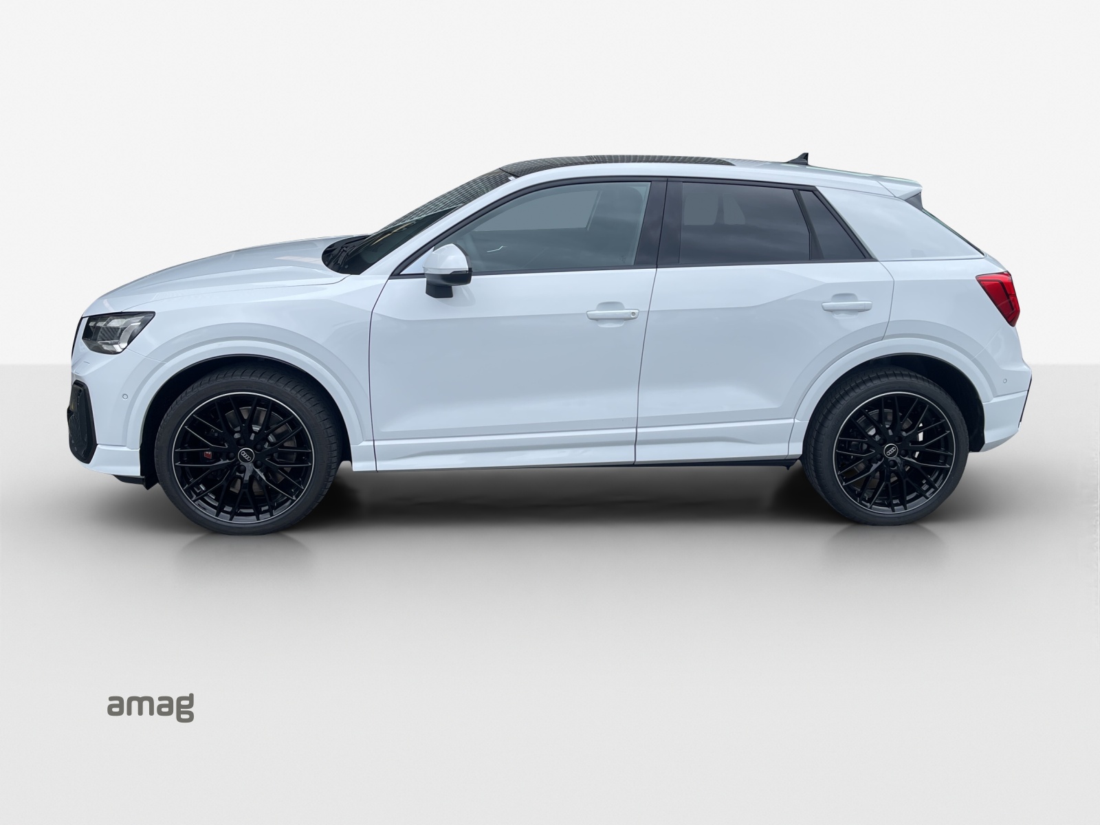 AUDI SQ2 TFSI quattro S-tronic-image-1