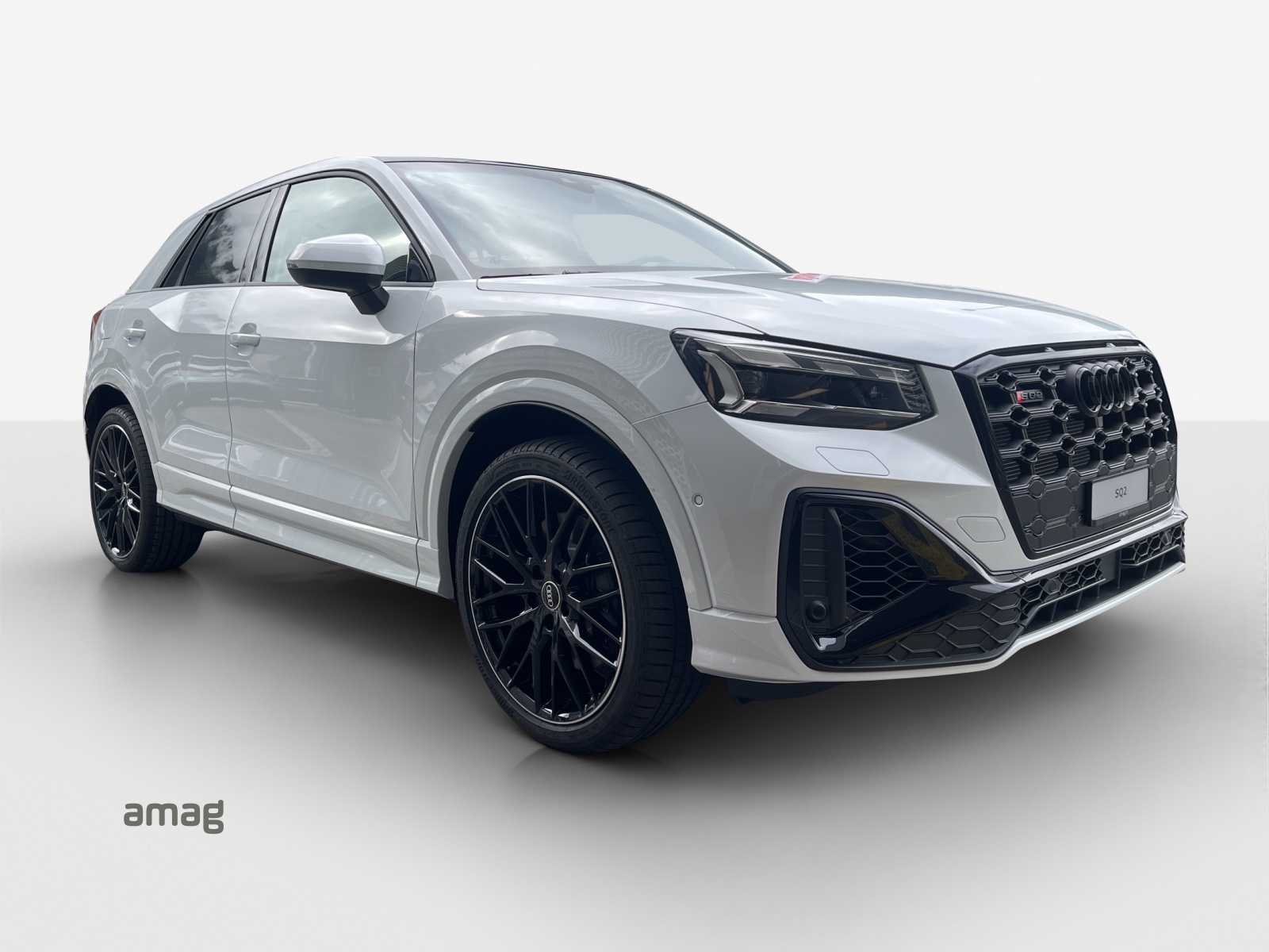 AUDI SQ2 TFSI quattro S-tronic-image-5