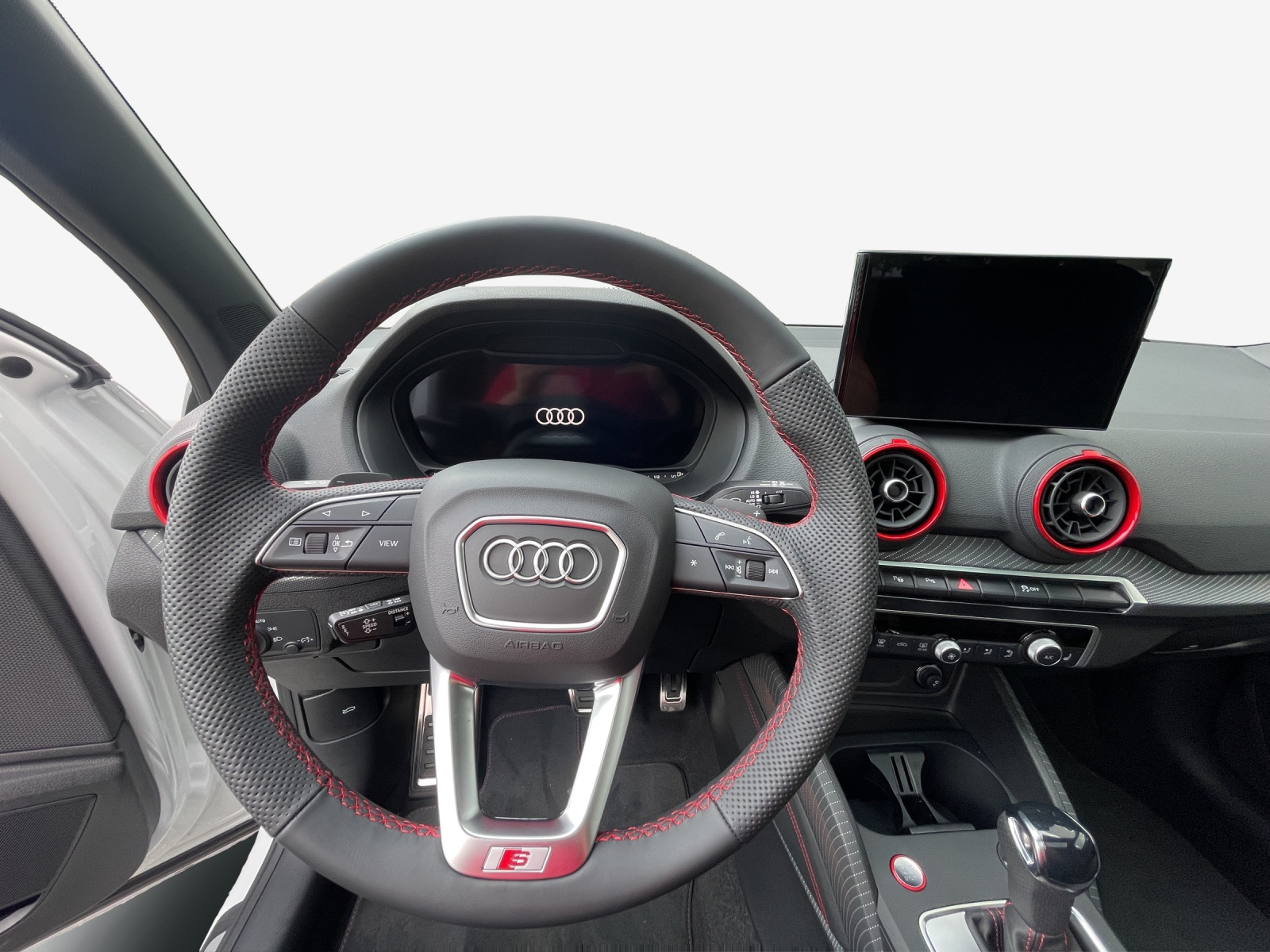 AUDI SQ2 TFSI quattro S-tronic-image-9
