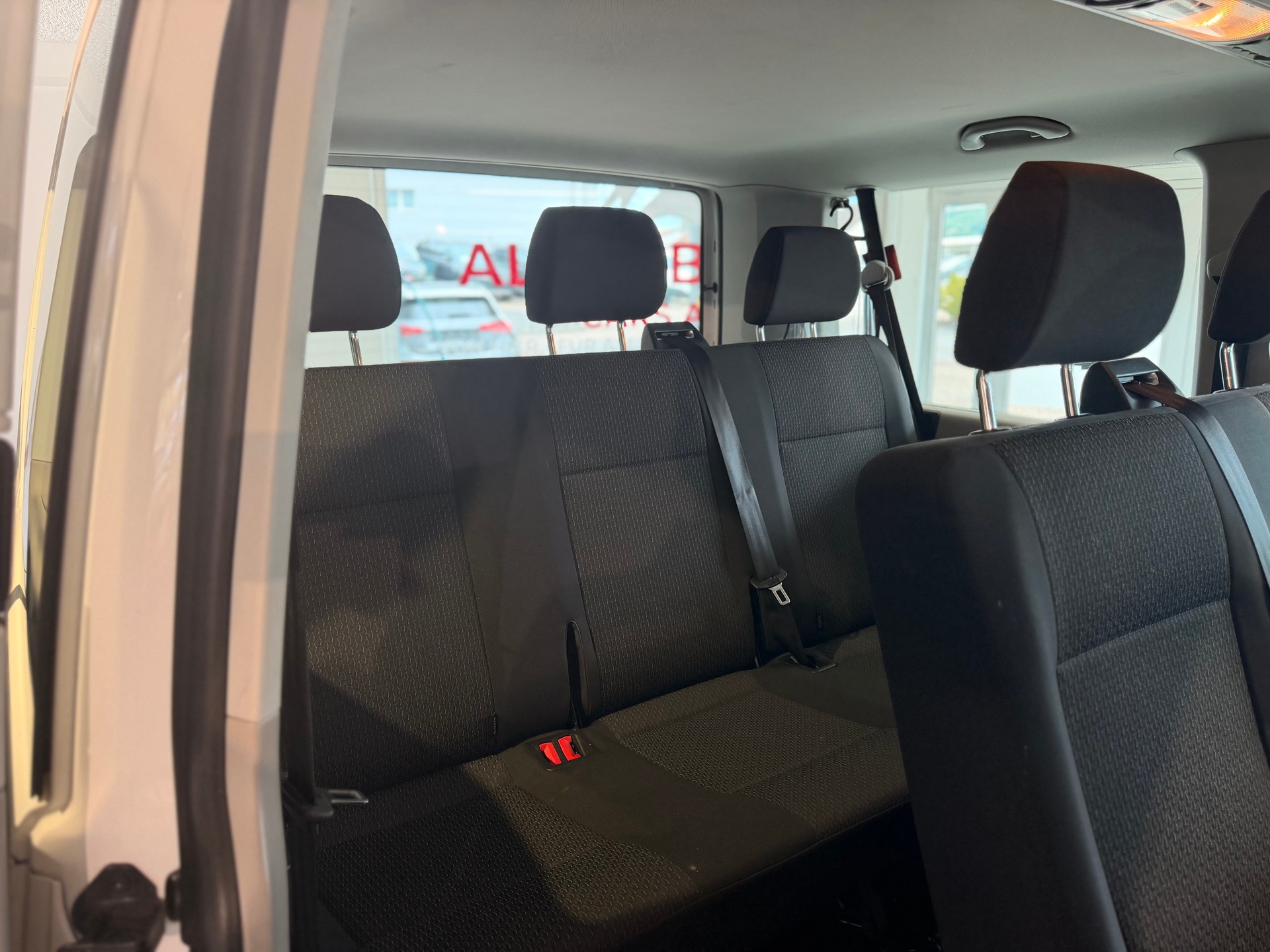 VW T6 Caravelle 2.0 TSI Trendline Liberty-image-10