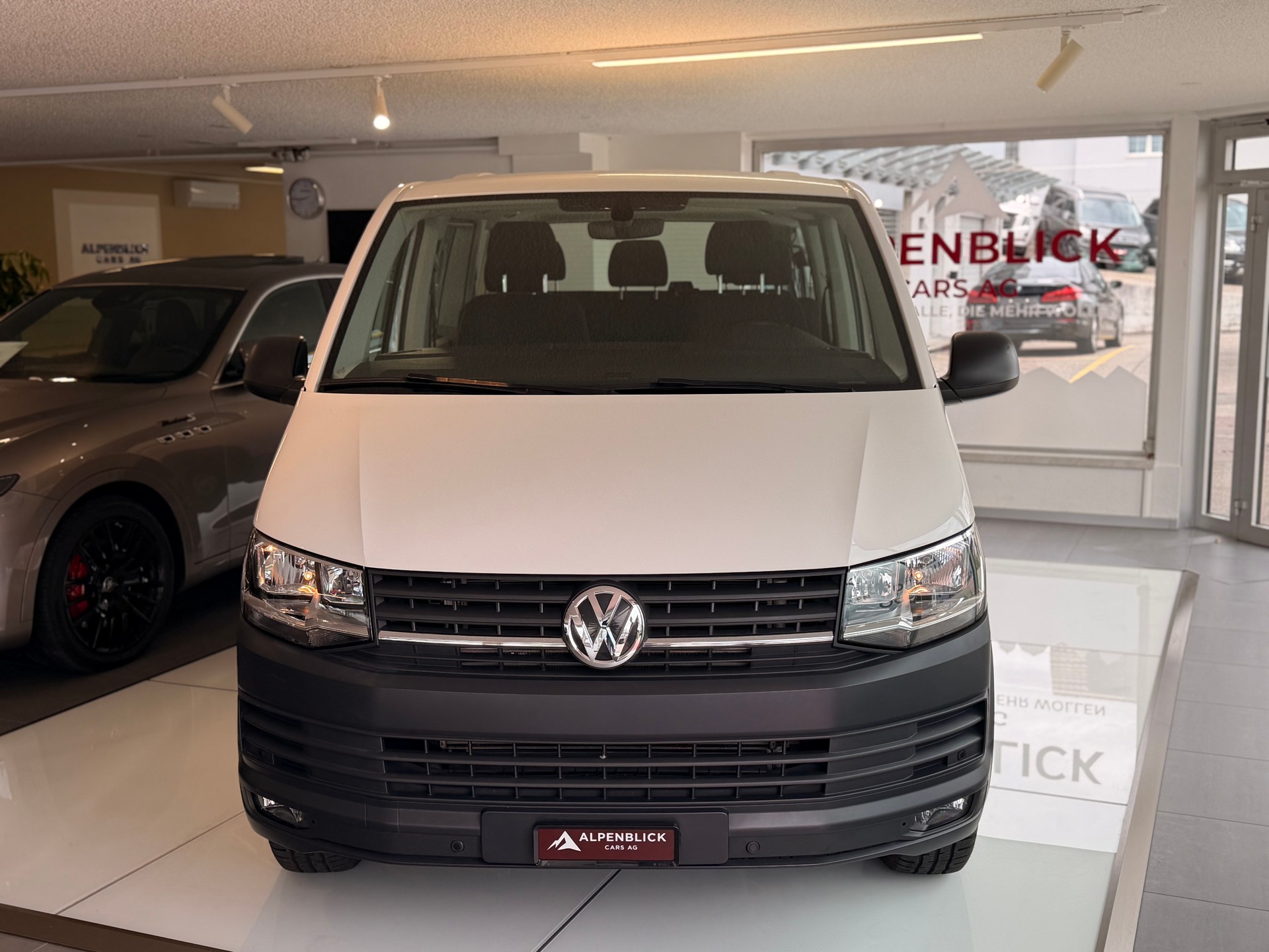 VW T6 Caravelle 2.0 TSI Trendline Liberty-image-2