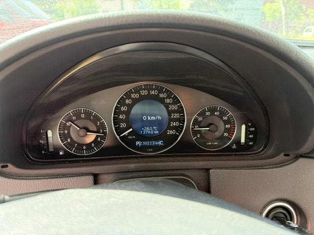 MERCEDES-BENZ CLK 200 Kompressor Avantgarde-image-6