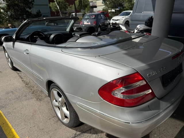 MERCEDES-BENZ CLK 200 Kompressor Avantgarde-image-2