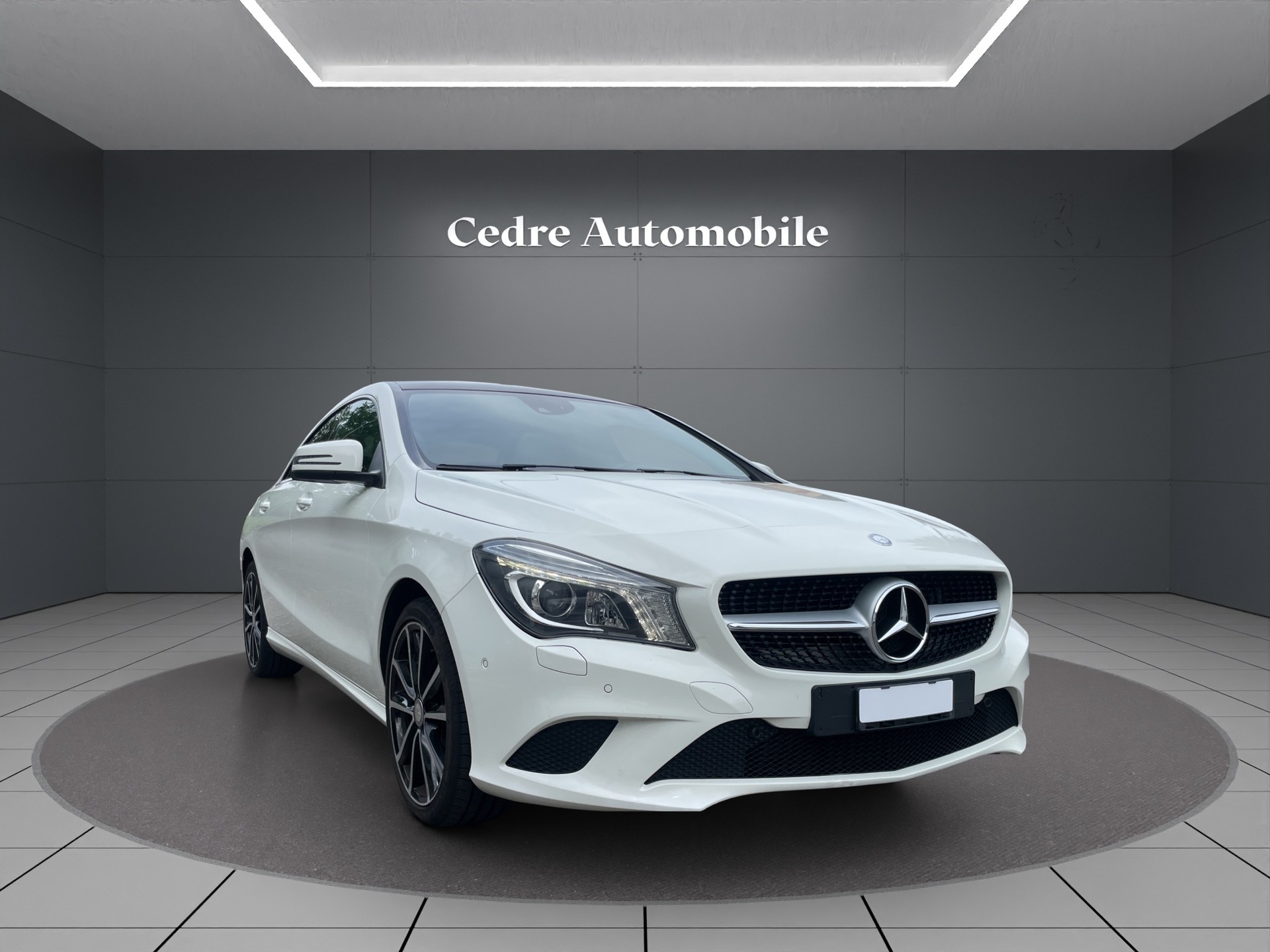 MERCEDES-BENZ CLA 250 Urban 7G-DCT 4Matic-image-1