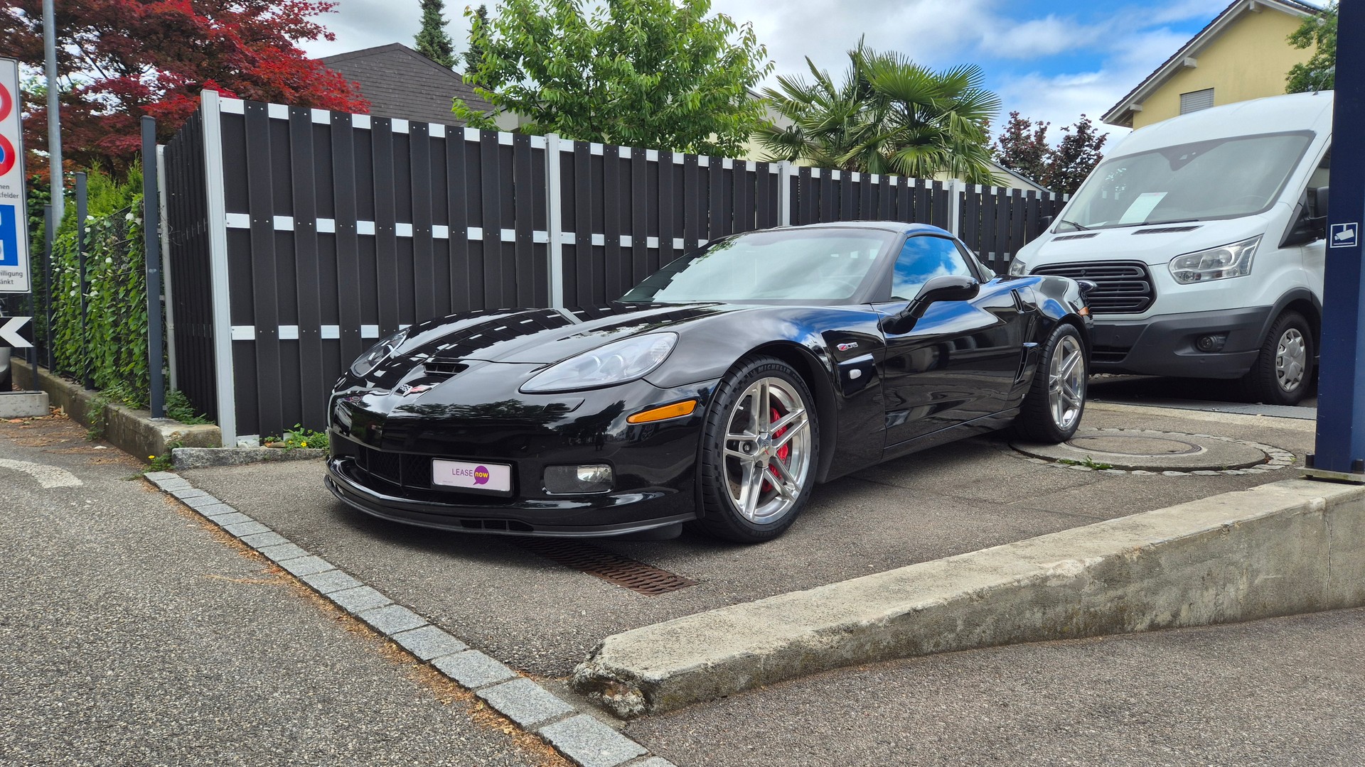 CHEVROLET Corvette Z06-image-2