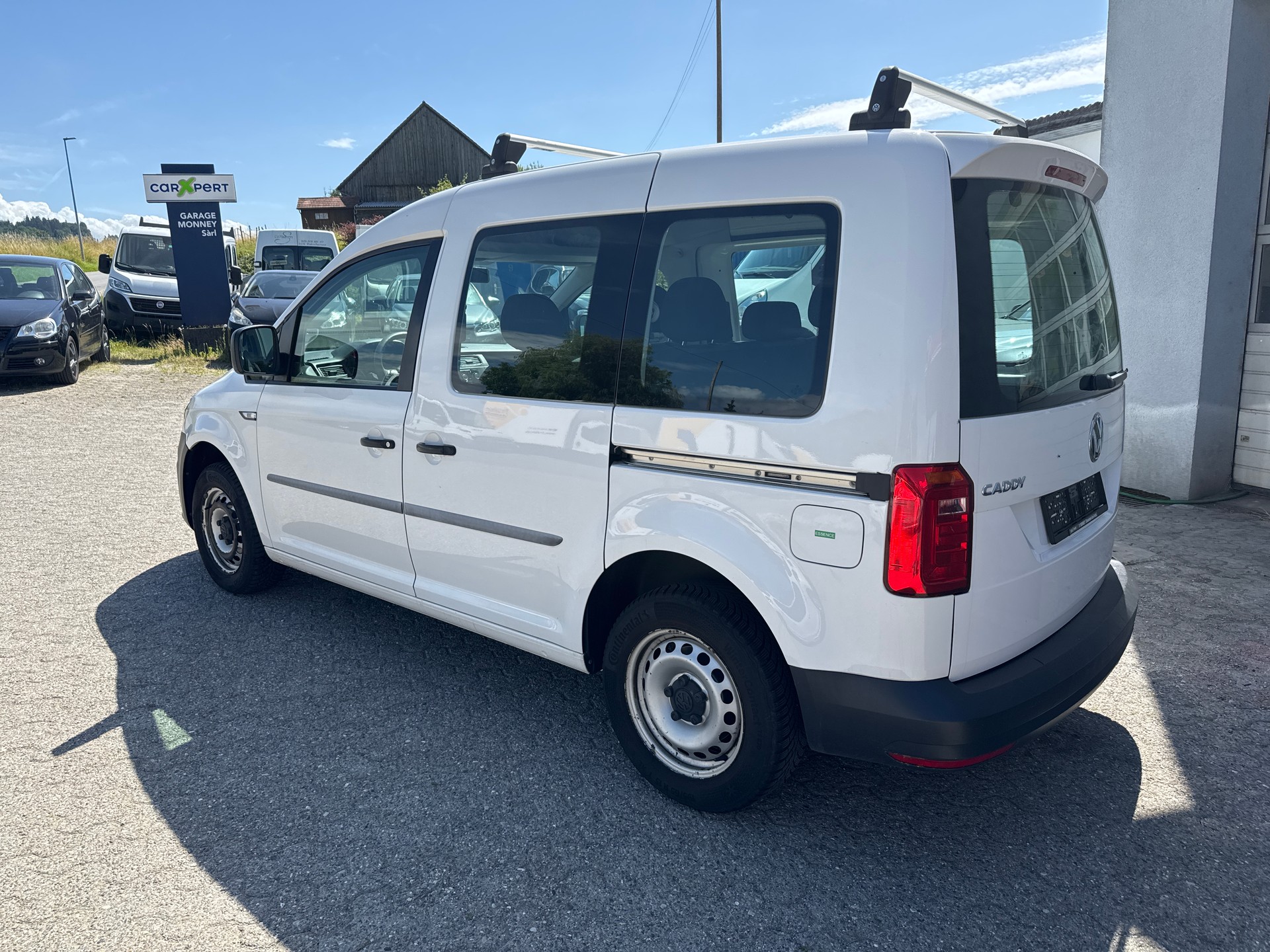 VW Caddy 1.2 TSI Join-image-1