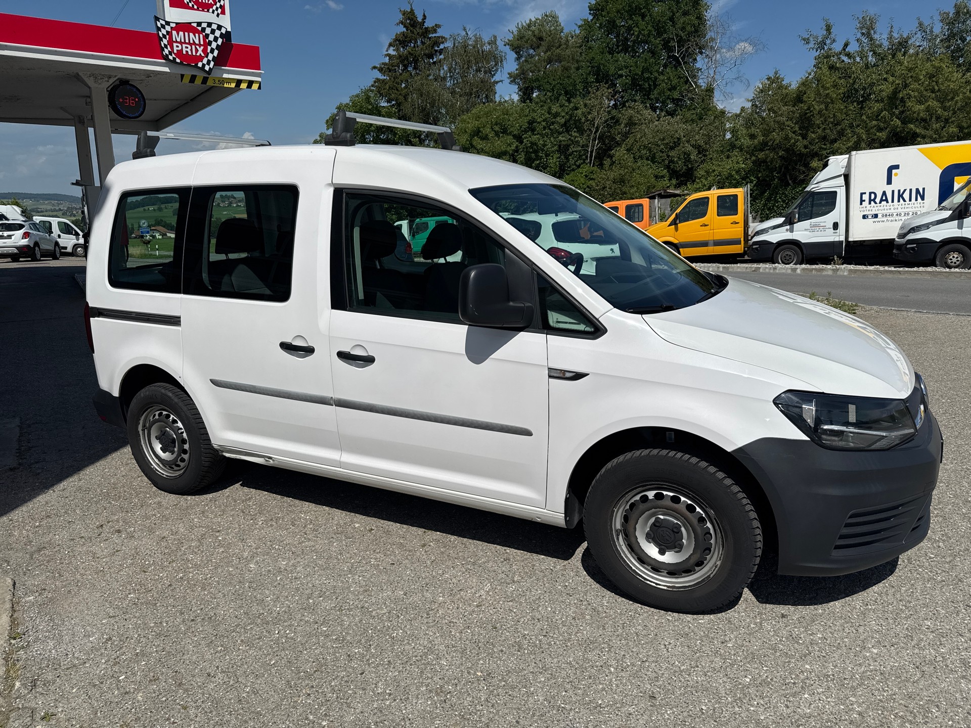 VW Caddy 1.2 TSI Join-image-3