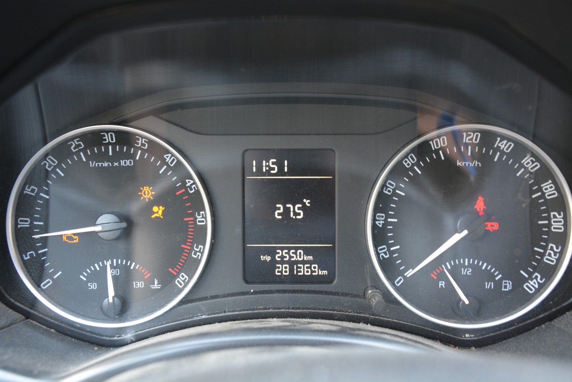 SKODA Octavia Combi 1.6 TDI Swiss Adventure 4x4-image-6