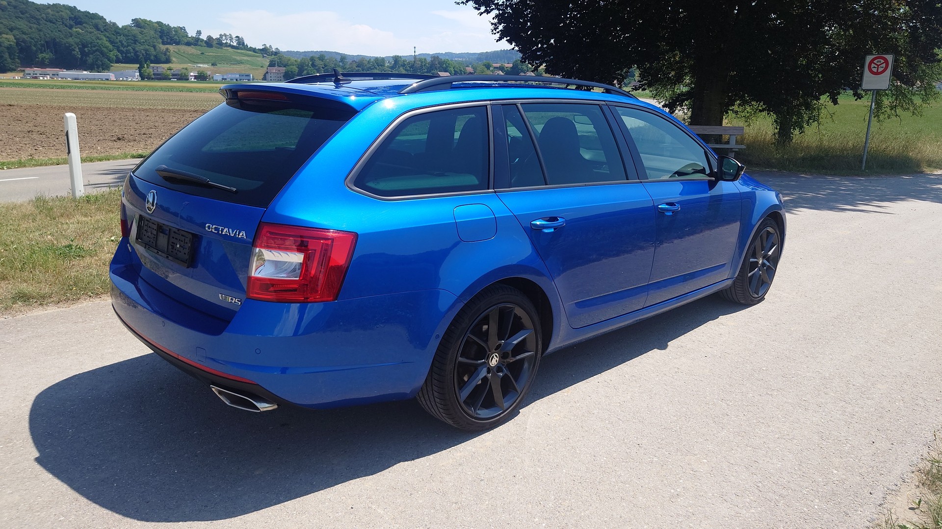 SKODA Octavia Combi 2.0 TDI RS 4x4 DSG-image-5