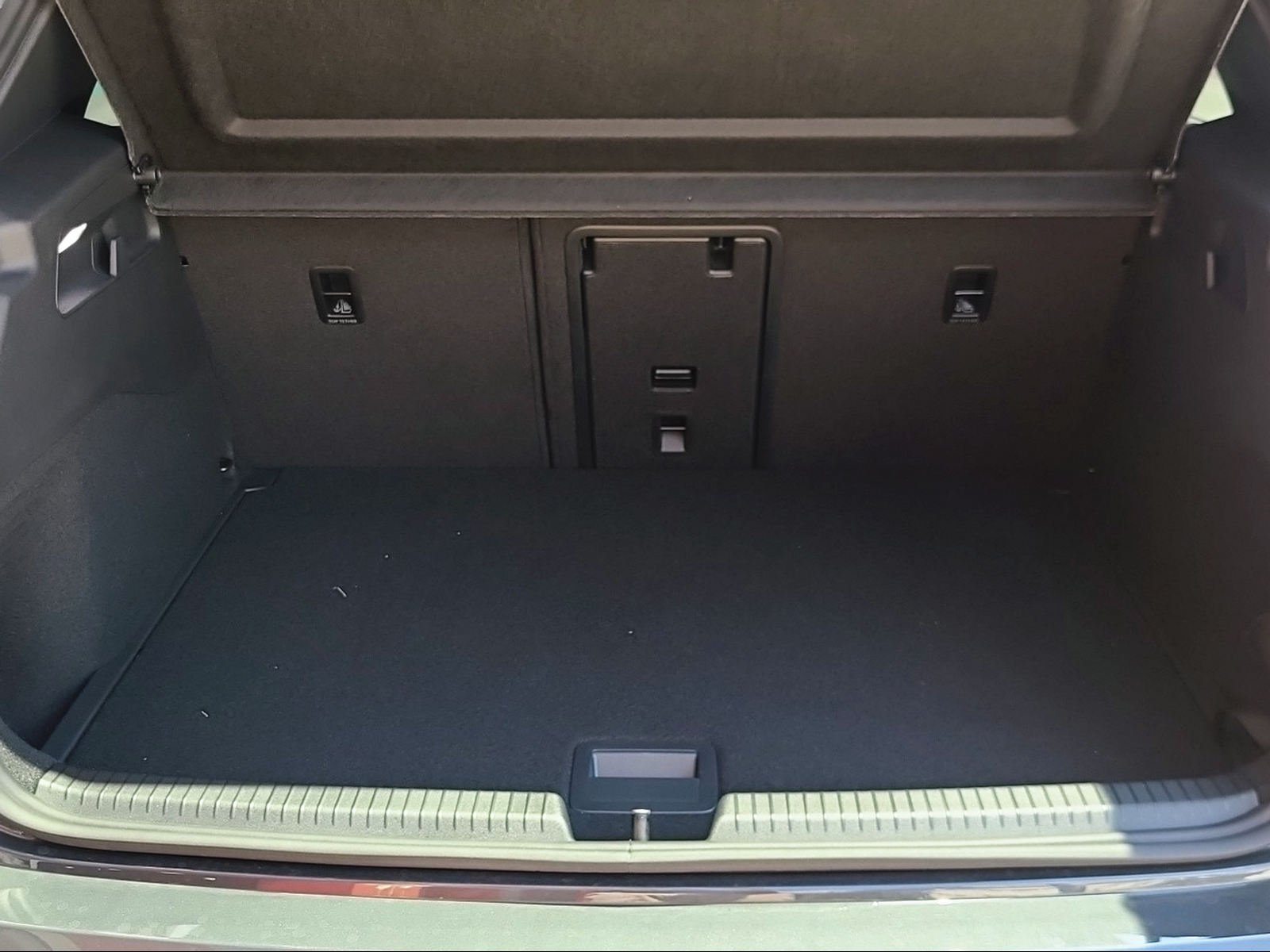 CUPRA Born 79 kWh Prime-image-13