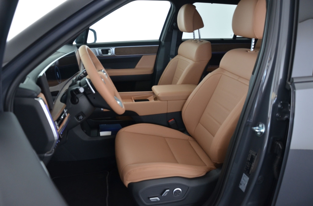 HYUNDAI Santa Fe 1.6 PHEV Prestige Line 4WD-image-12