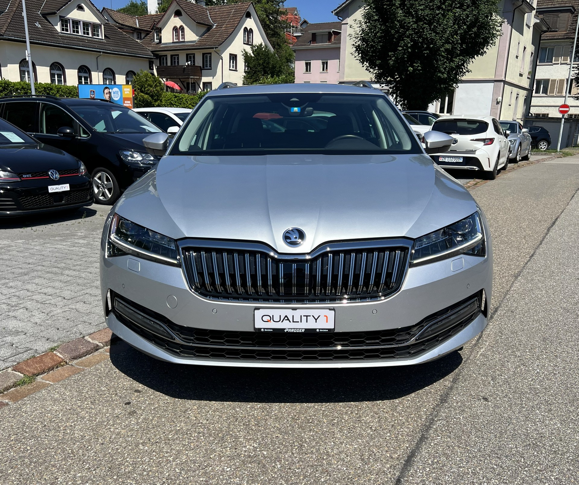 SKODA Superb Combi 2.0 TDi Style 4x4 DSG-image-7