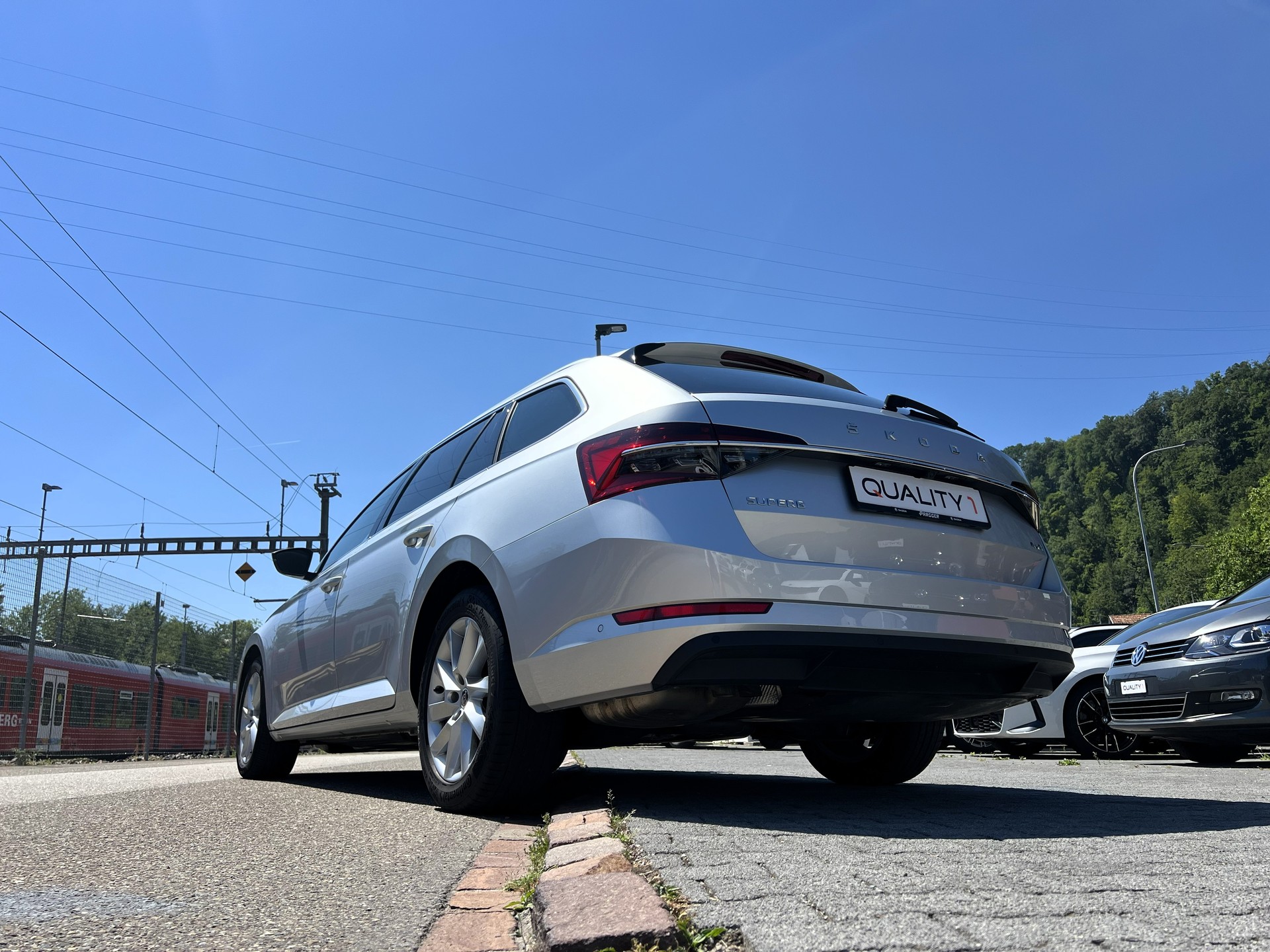 SKODA Superb Combi 2.0 TDi Style 4x4 DSG-image-9