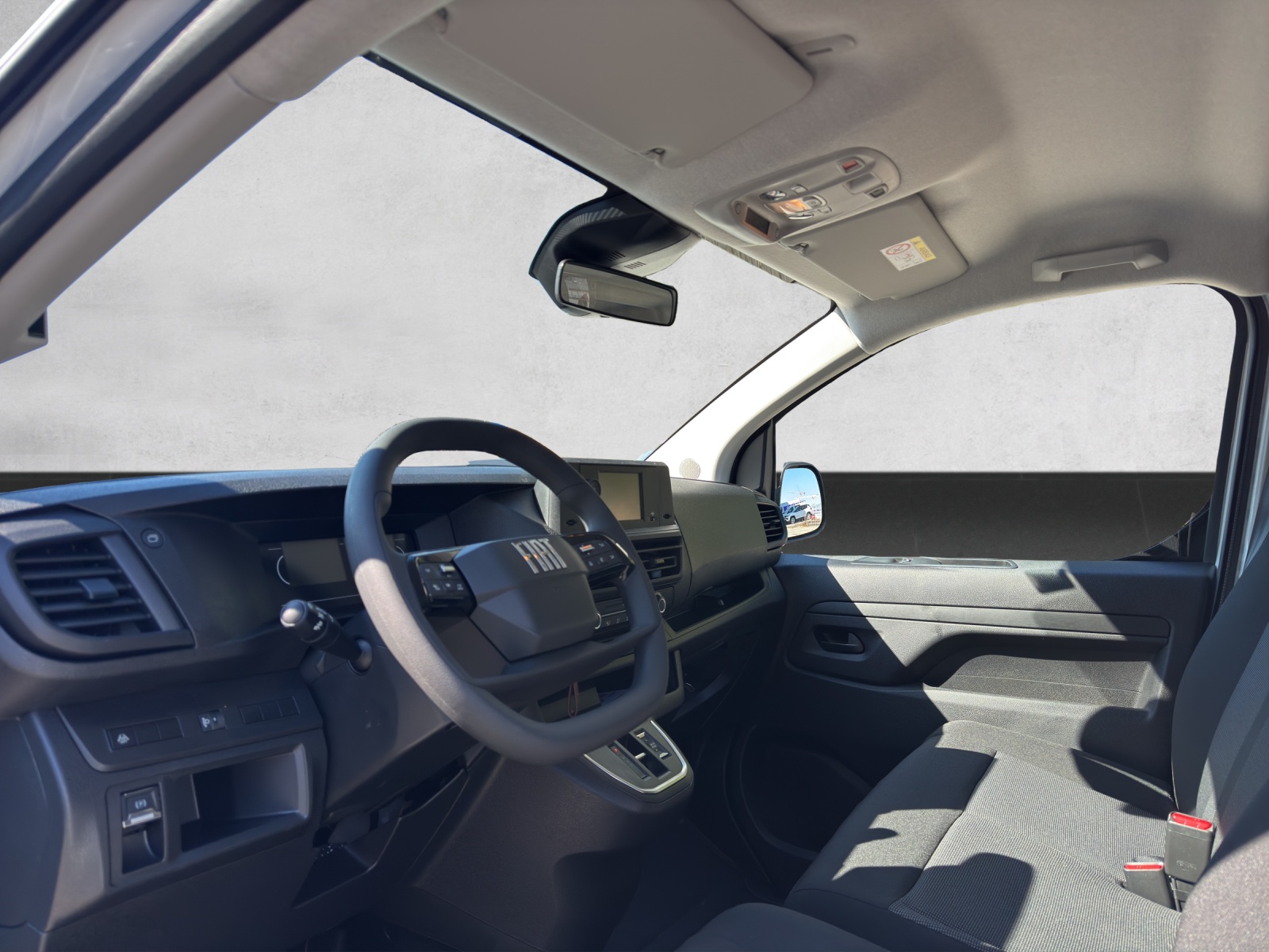 FIAT Scudo 2.0 BlueHDi L2 EAT8 9 places-image-8