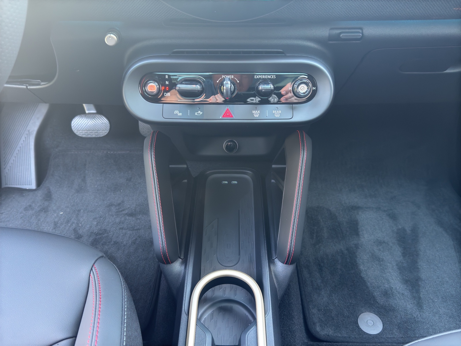 MINI Aceman E John Cooper Works-image-16