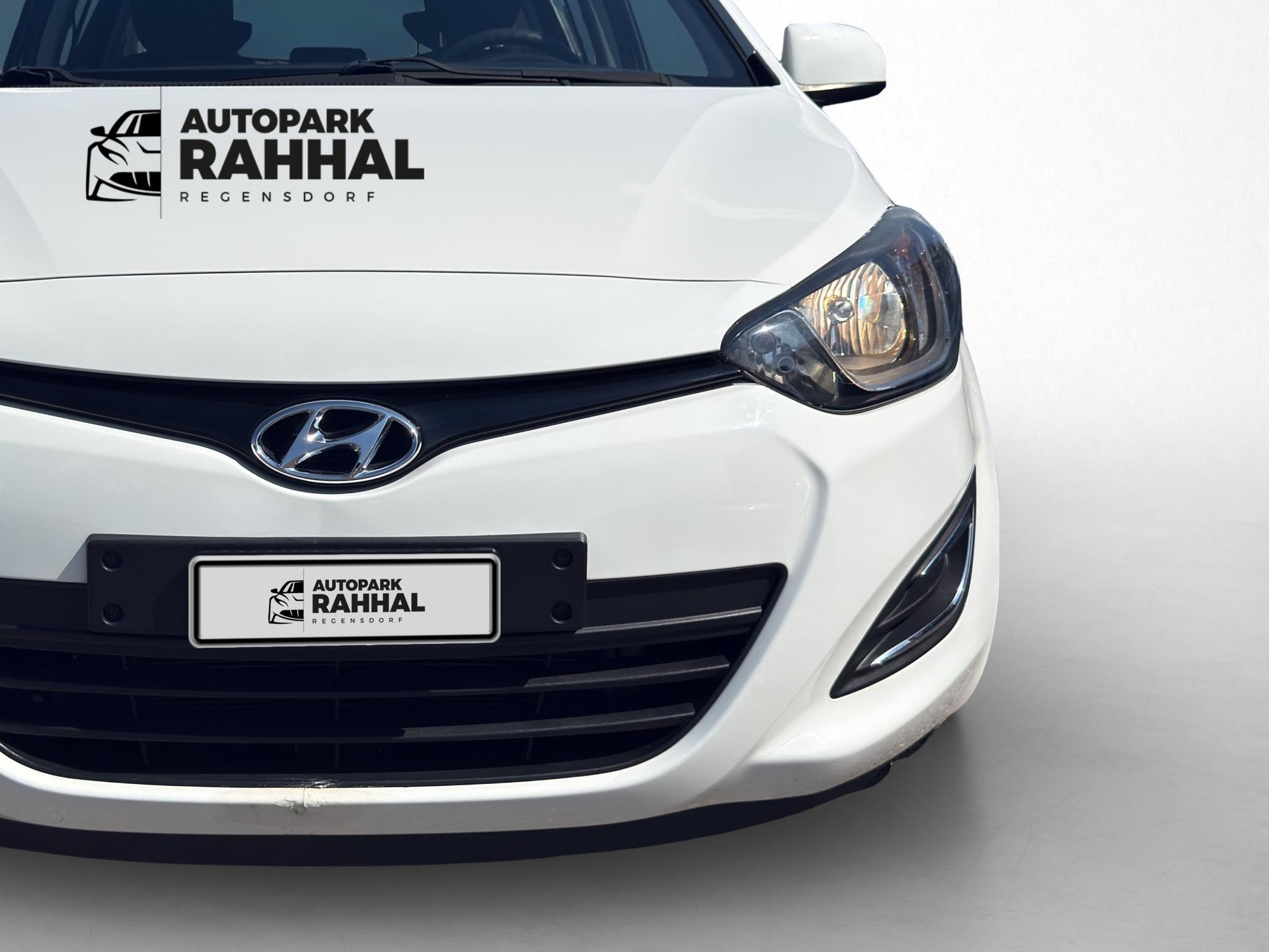 HYUNDAI i20 1.2 Vertex-image-2