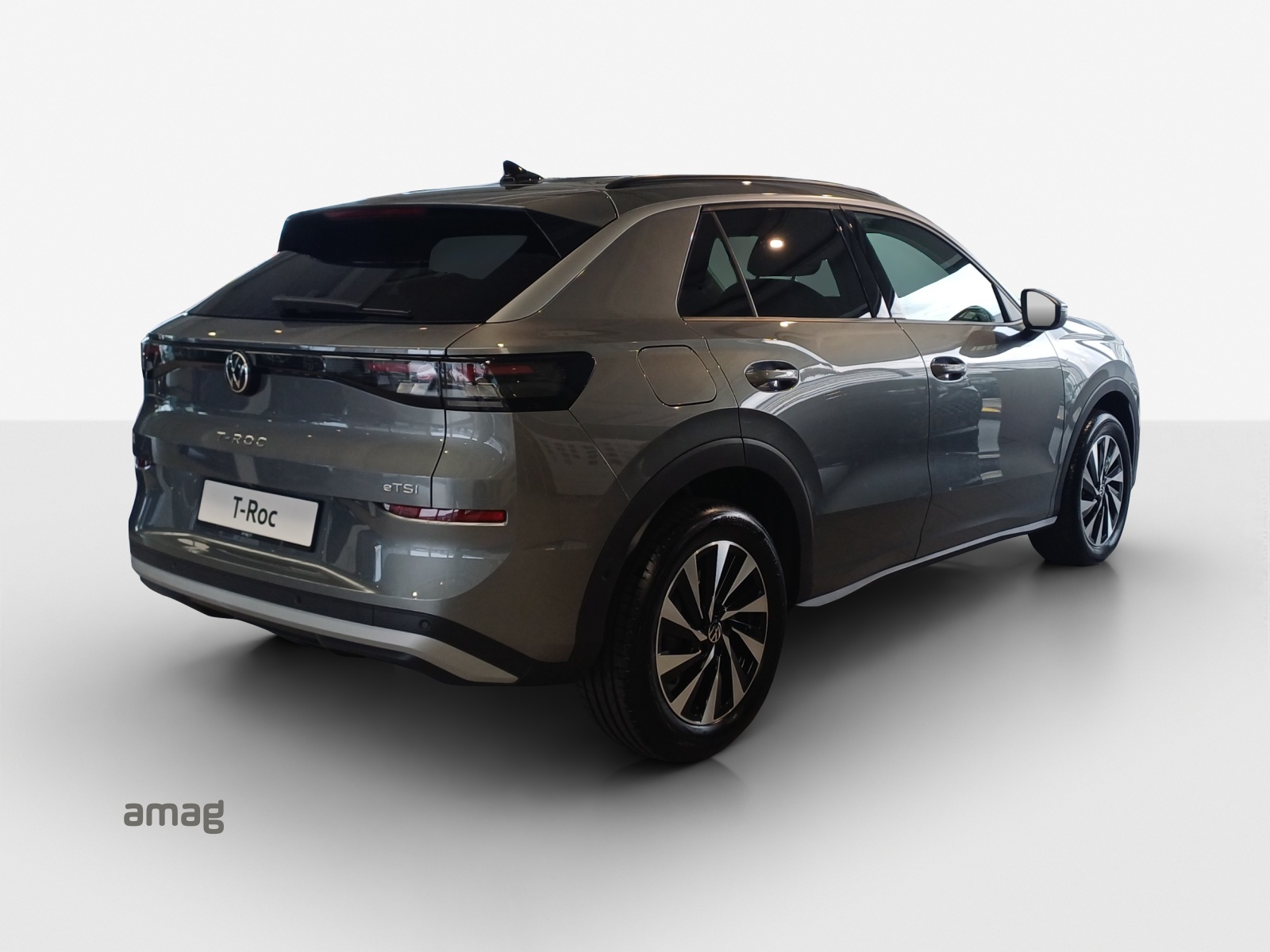 VW T-Roc 1.5 eTSI mHEV Life DSG-image-4