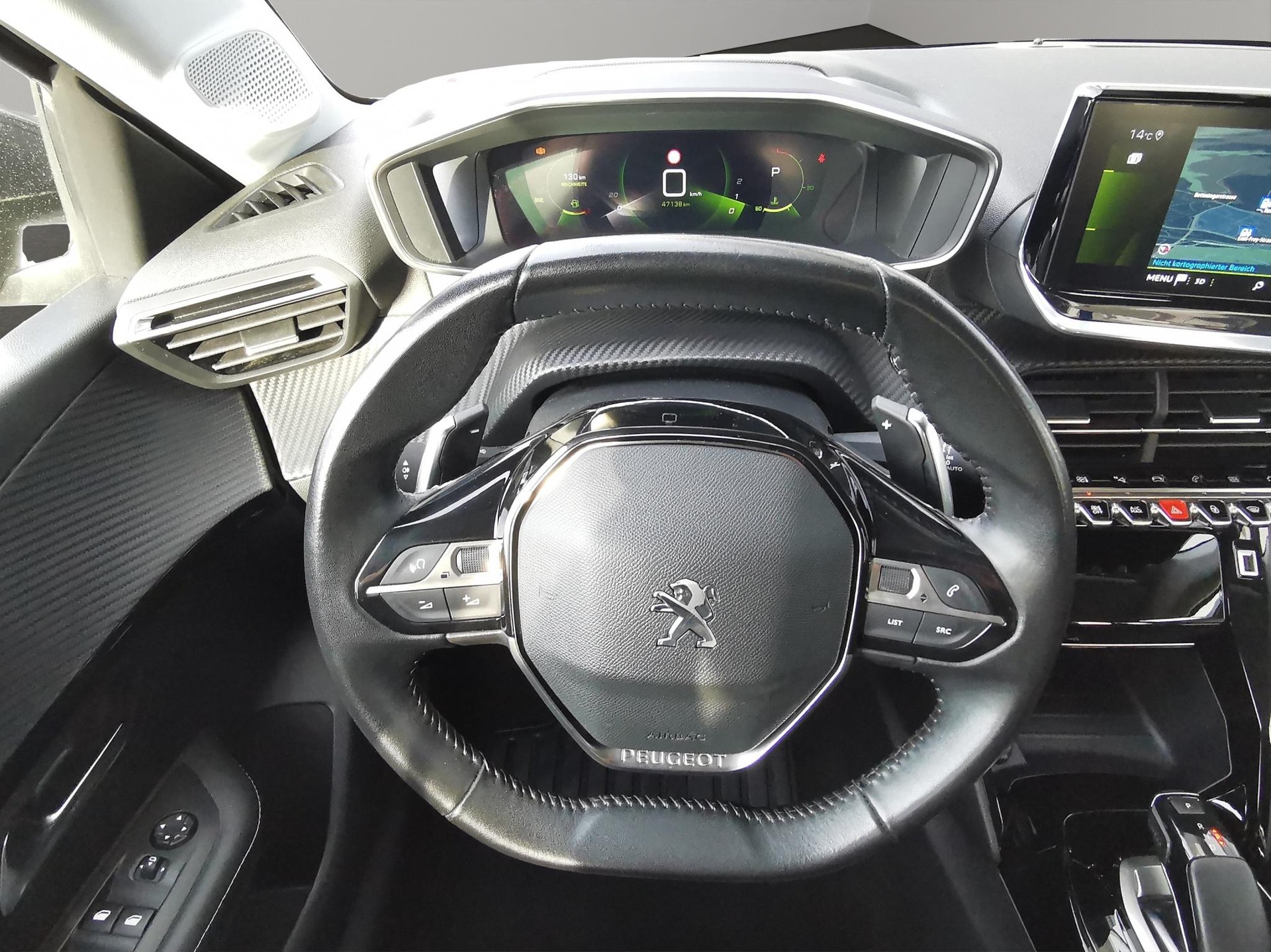 PEUGEOT 208 1.2 PureTech 100 Allure Pack-image-4