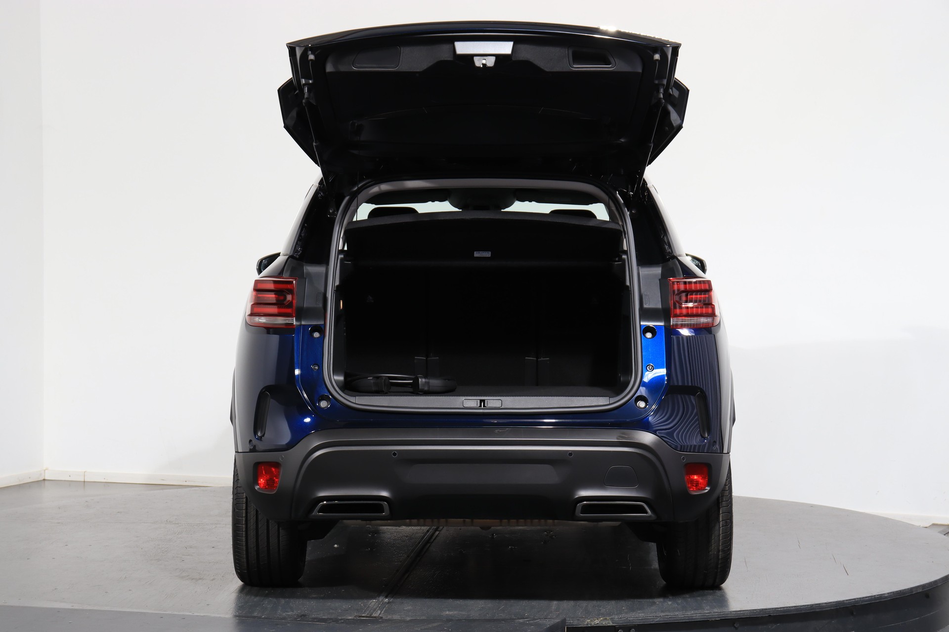 CITROEN C5 Aircross 1.6 Plug-in Hybrid Max-showroom-element-3