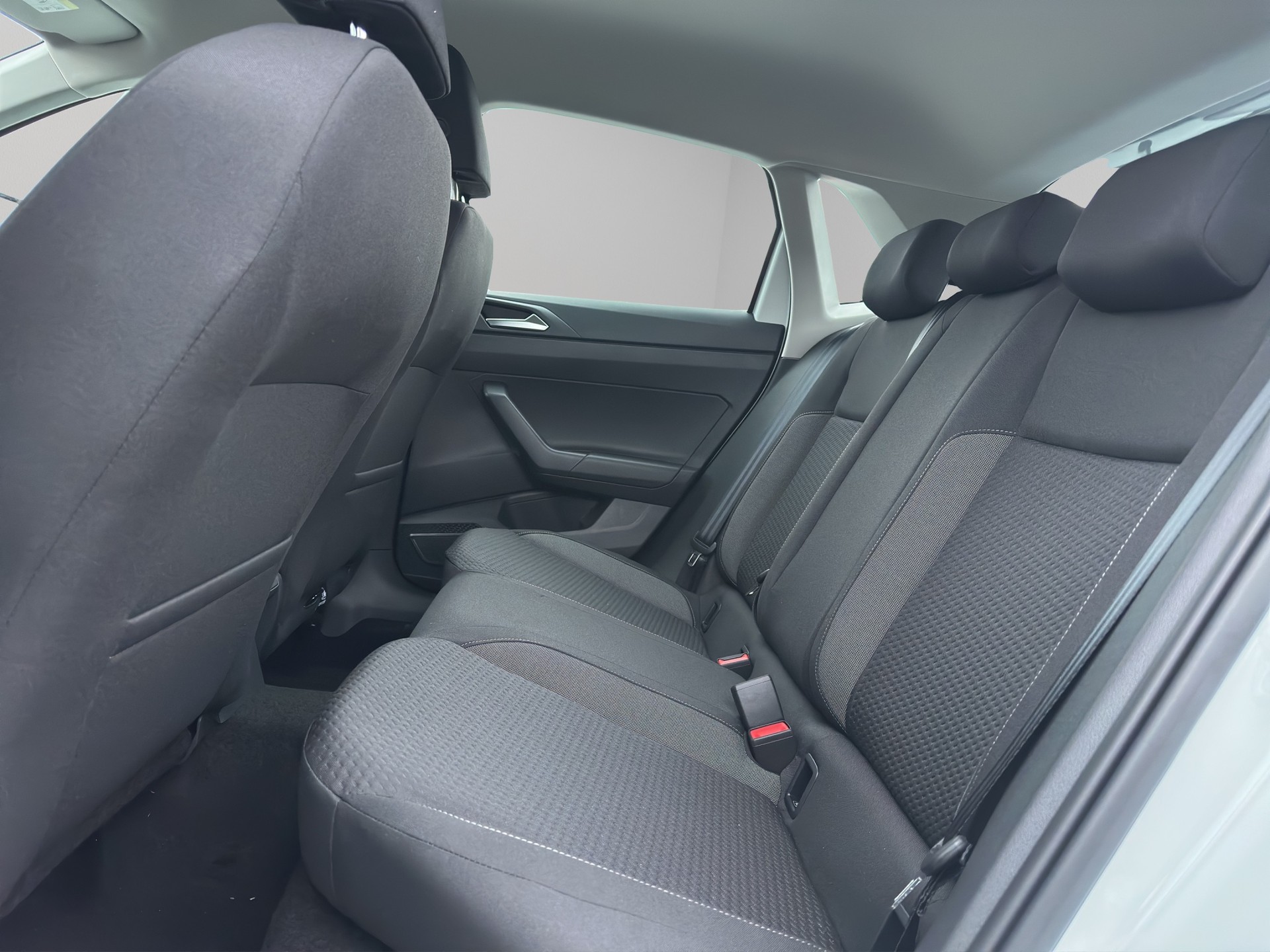 VW Polo 1.0 TSI Life DSG-image-10