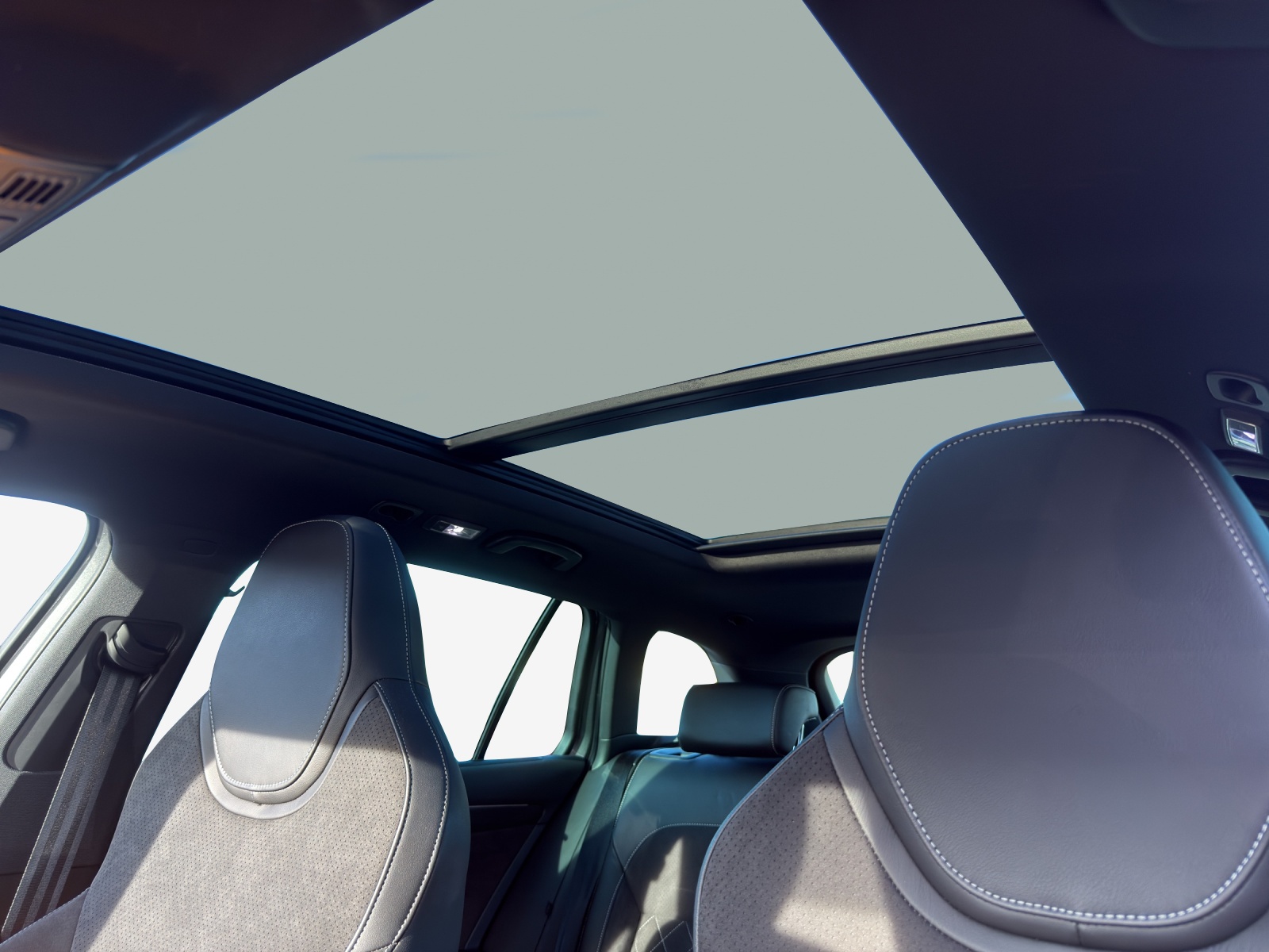 SKODA Superb 1.4 TSI Sport Line PHEV DSG-image-18