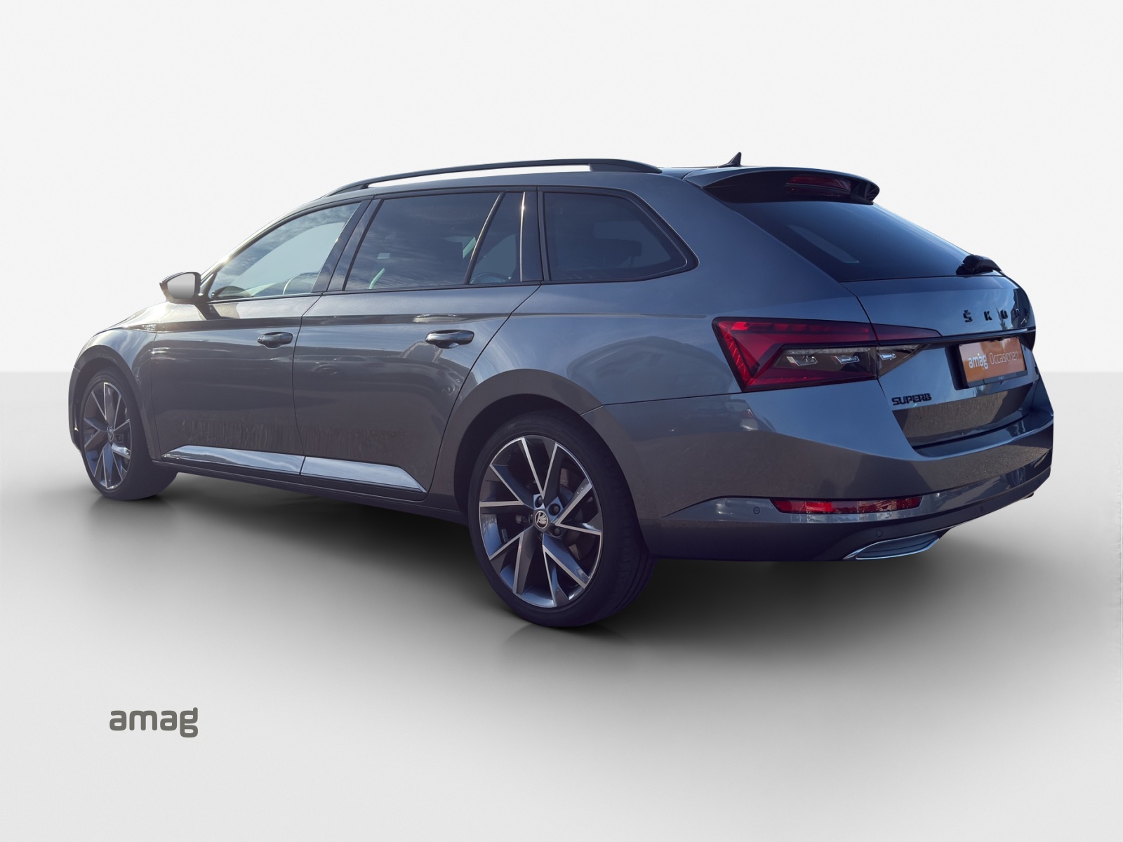 SKODA Superb 1.4 TSI Sport Line PHEV DSG-image-6