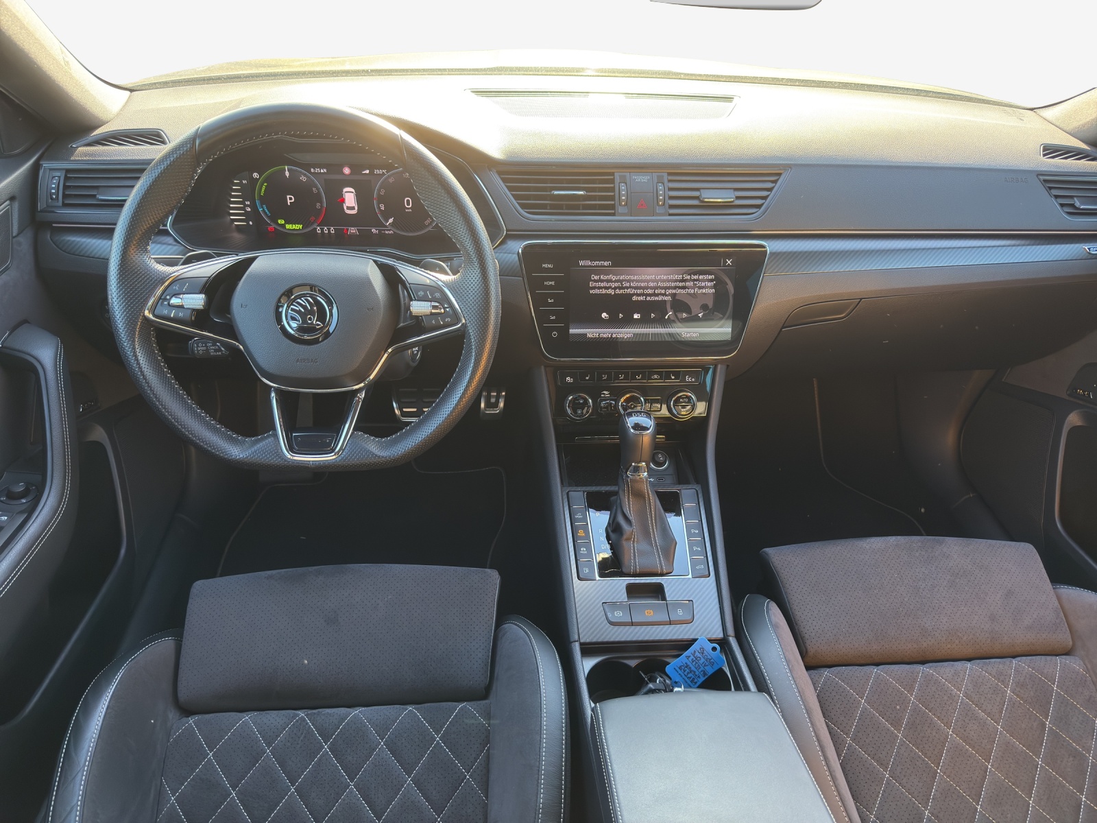 SKODA Superb 1.4 TSI Sport Line PHEV DSG-image-12