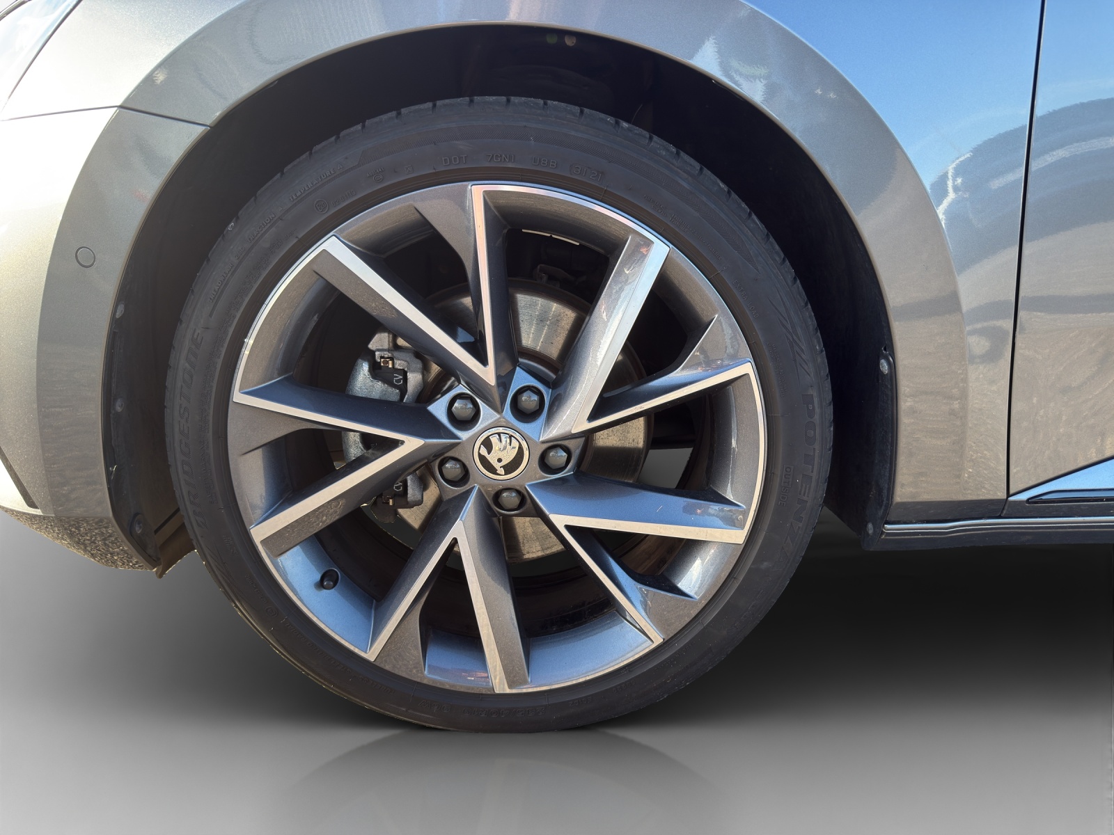 SKODA Superb 1.4 TSI Sport Line PHEV DSG-image-17