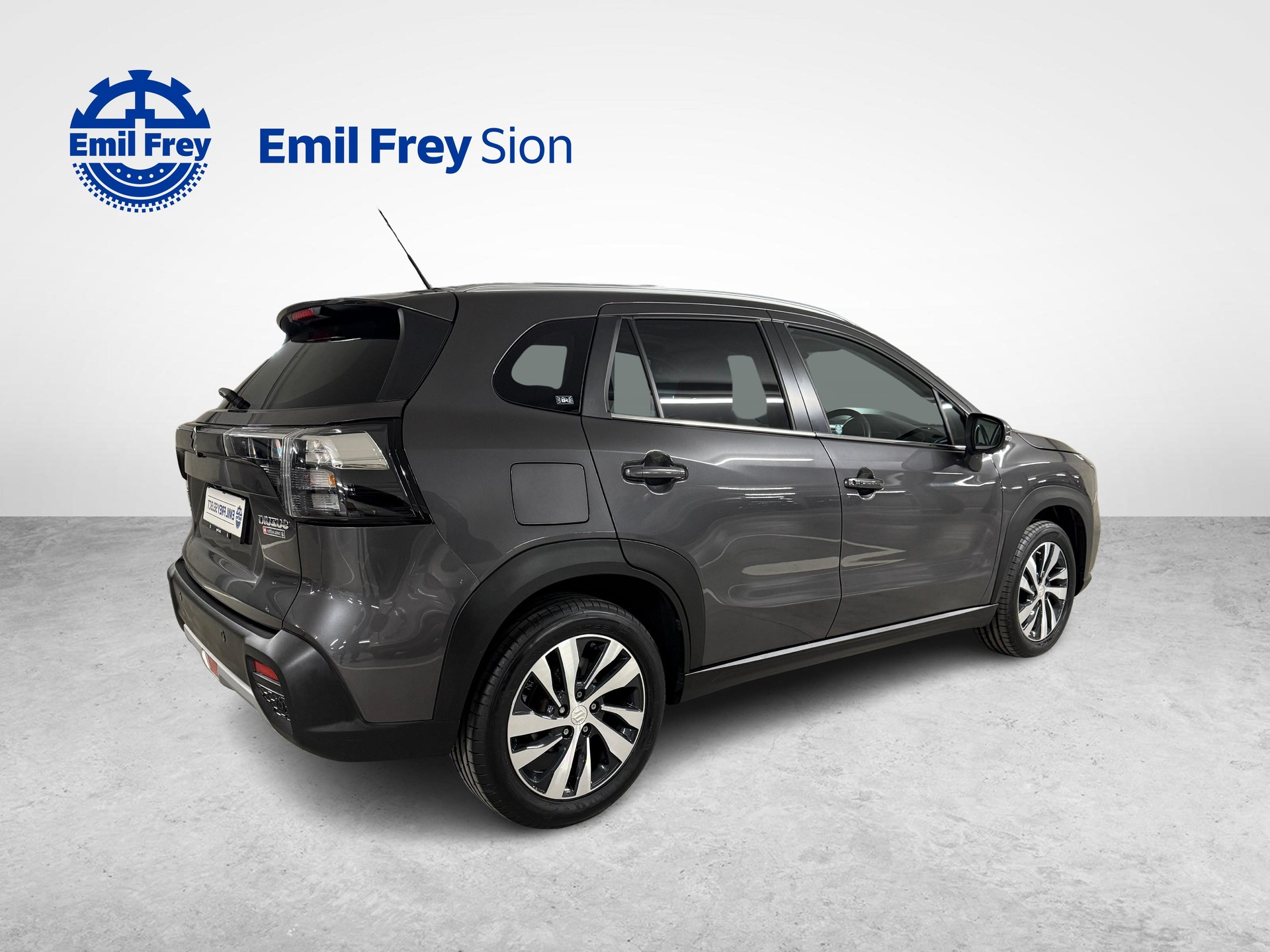 SUZUKI S-Cross 1.4 T Compact Top Hybrid 4x4-image-2