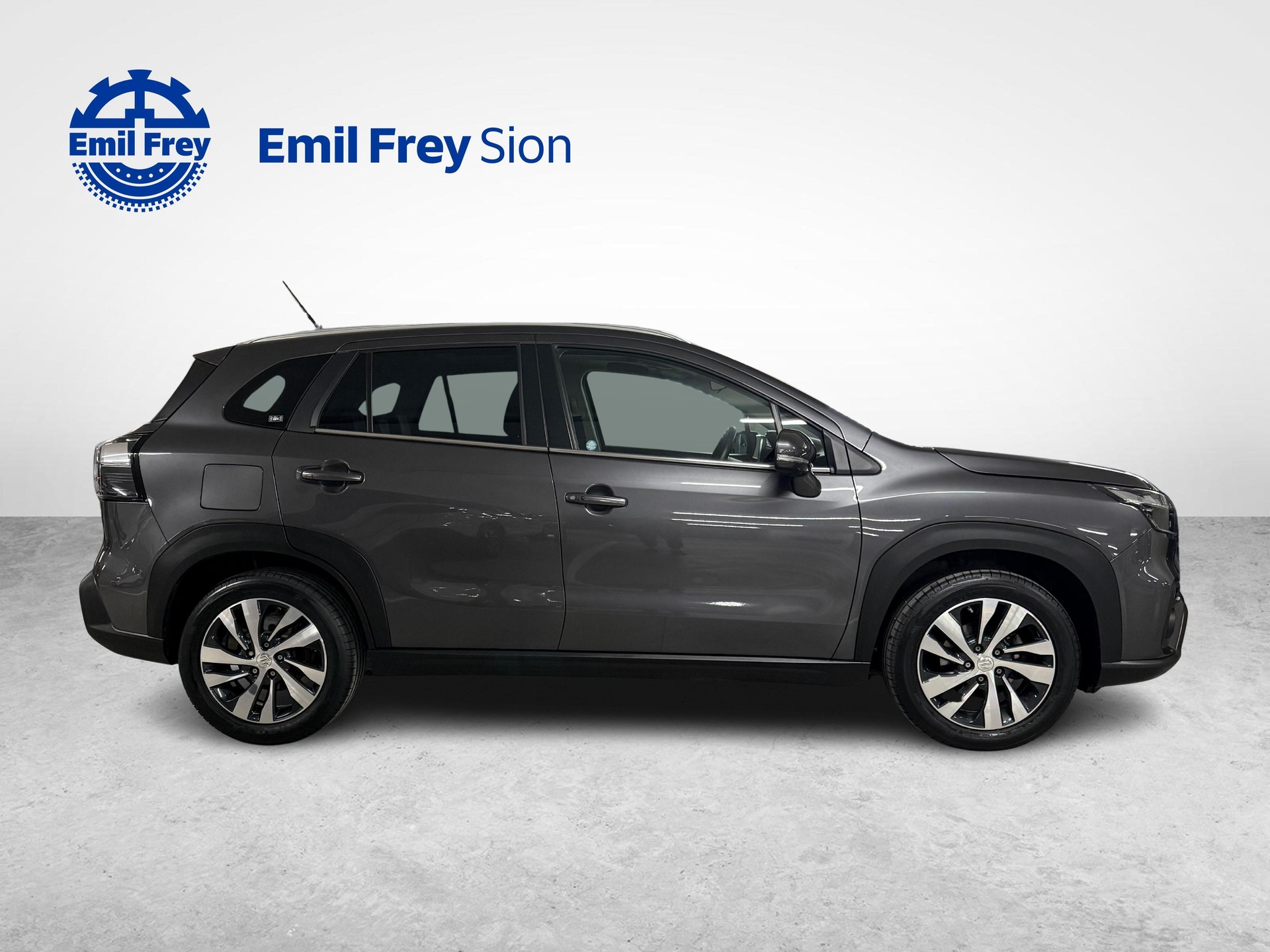 SUZUKI S-Cross 1.4 T Compact Top Hybrid 4x4-image-5