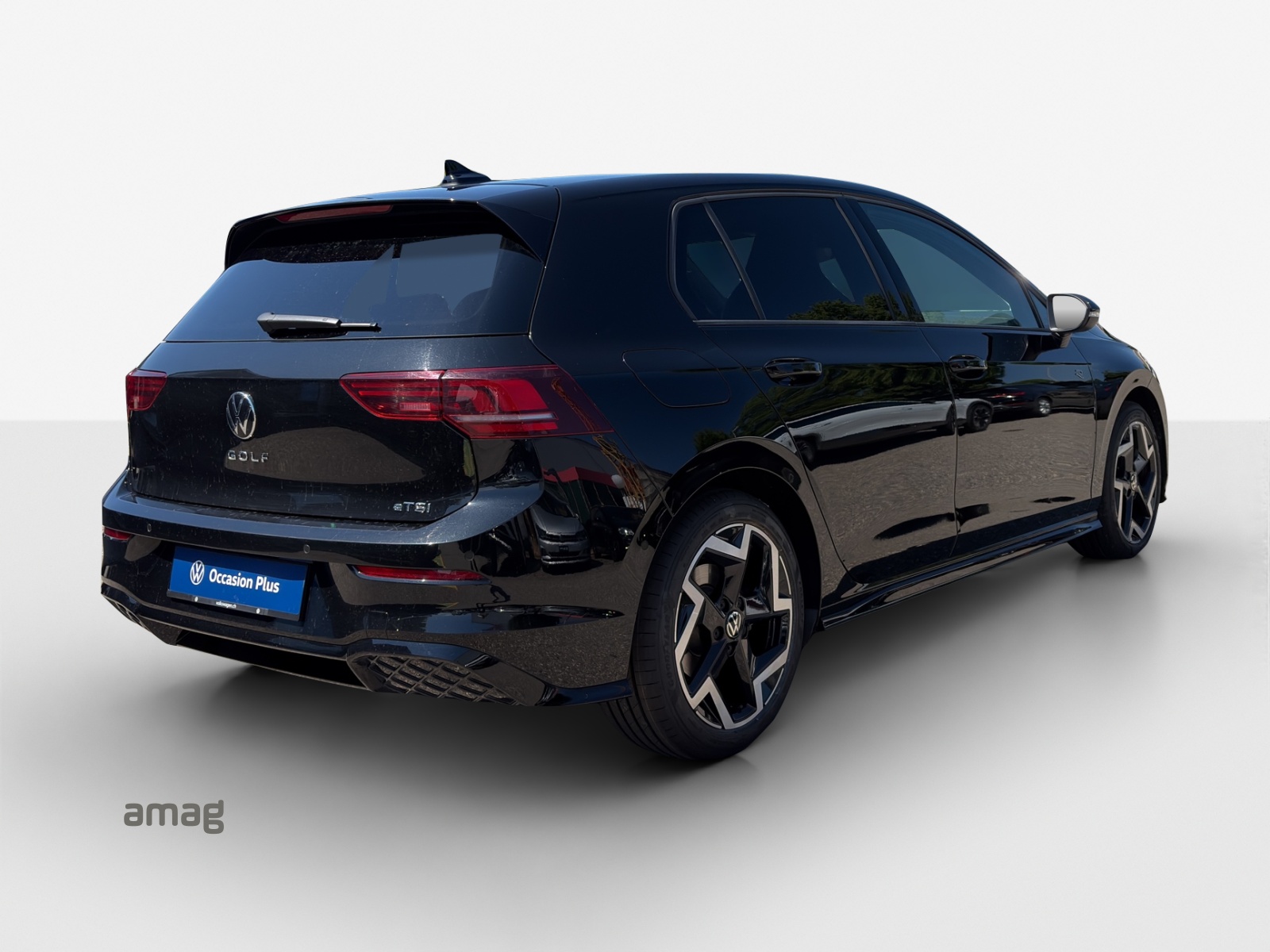 VW Golf 1.5 e TSI mHEV R-Line DSG-image-4