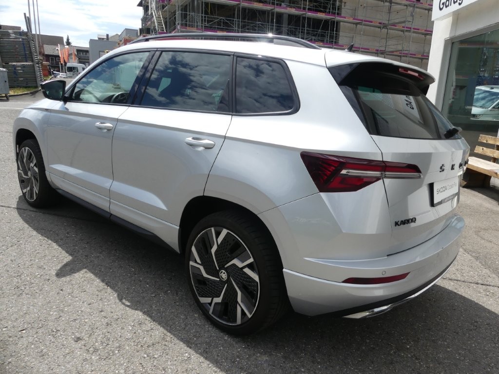 SKODA Karoq 1.5 TSI SportLine DSG-image-1