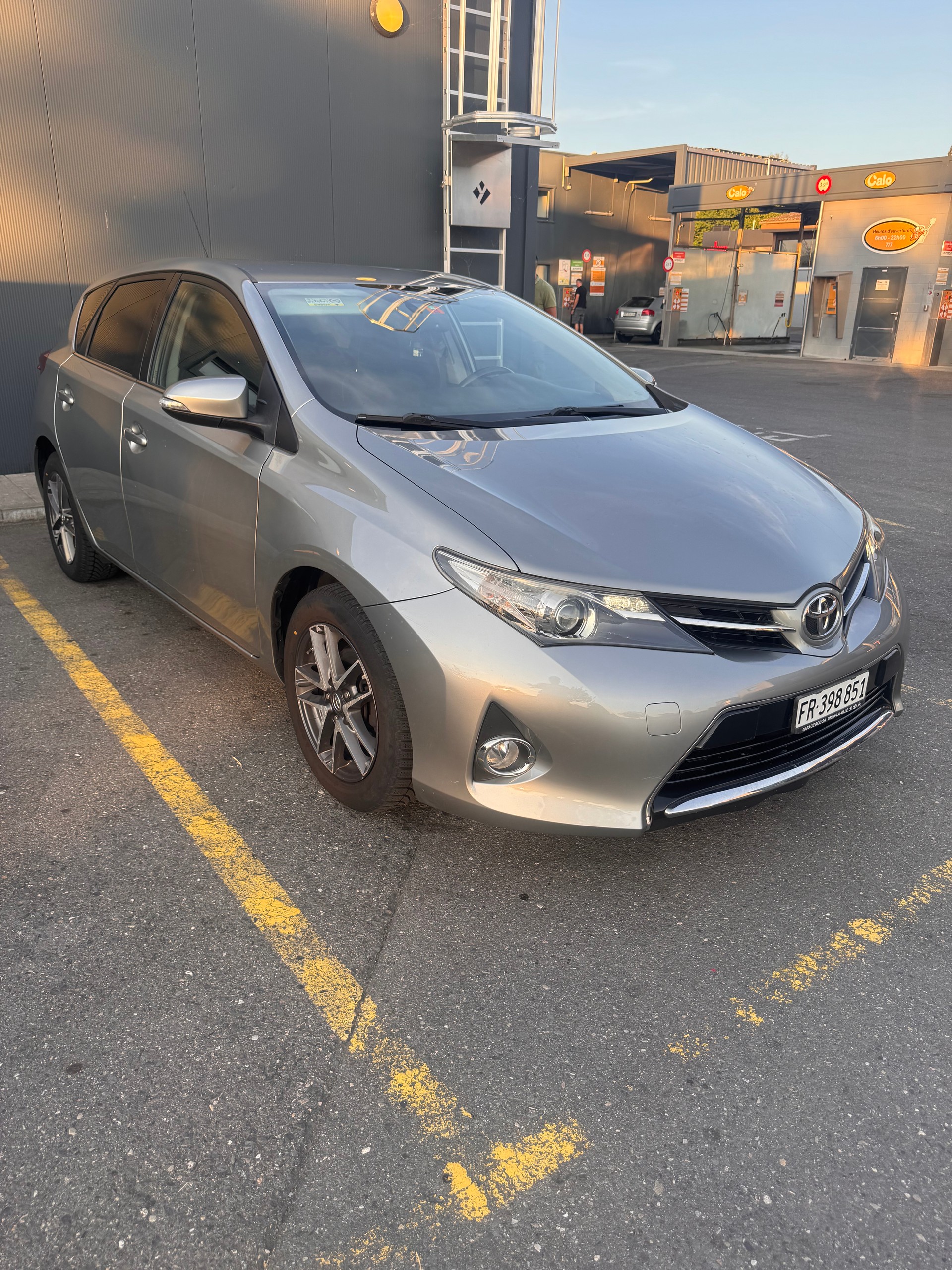 TOYOTA Auris 1.6 Trend-image-6