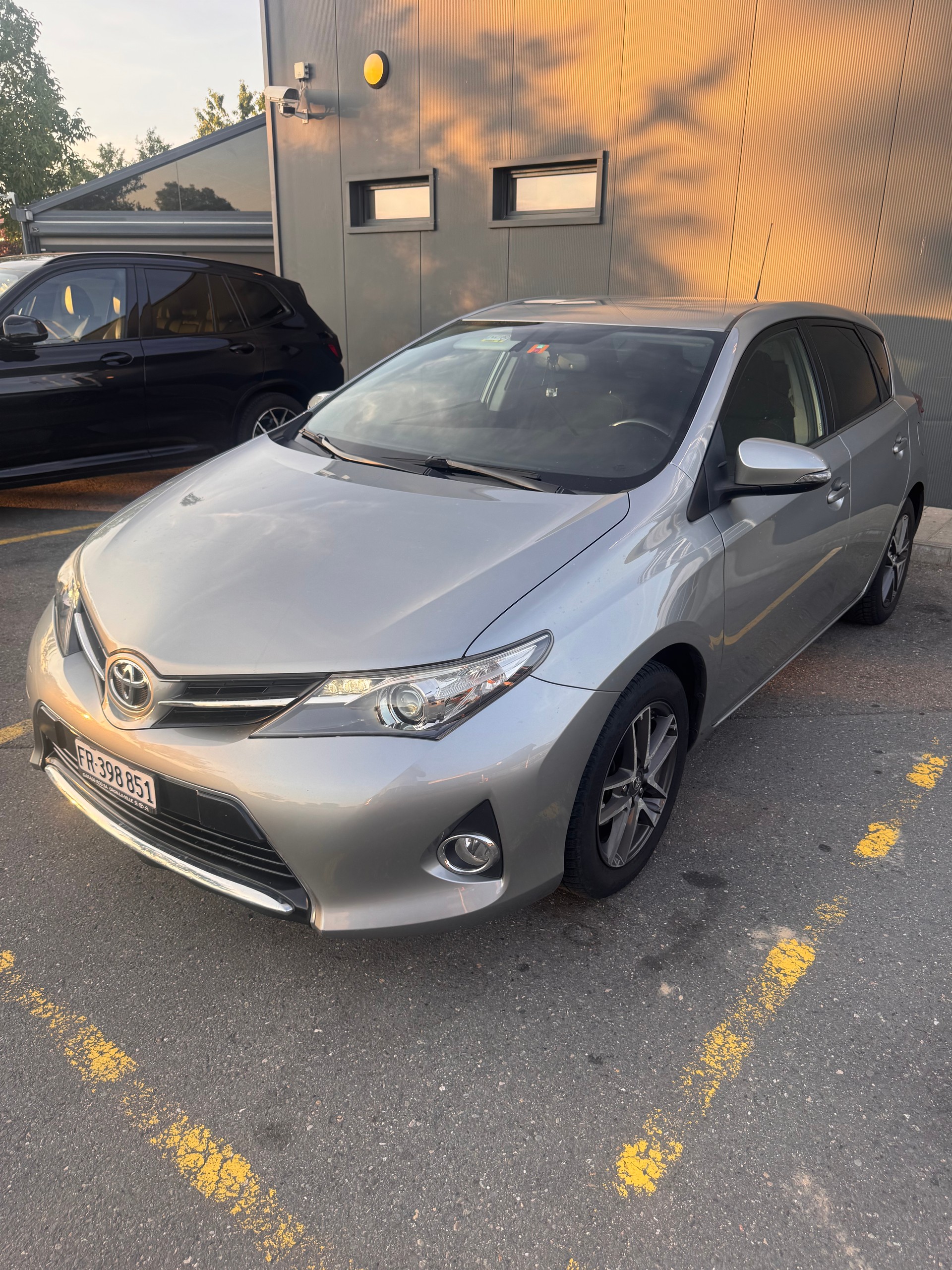 TOYOTA Auris 1.6 Trend-image-1