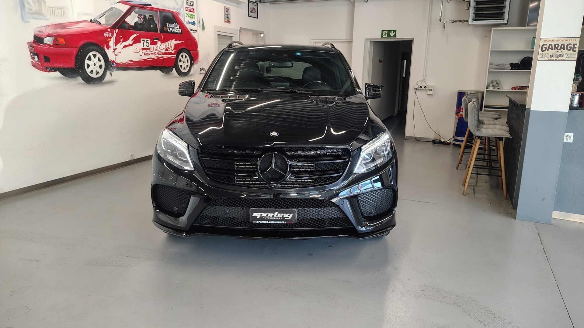 MERCEDES-BENZ GLE 250 d AMG 4Matic 9G-Tronic-image-2