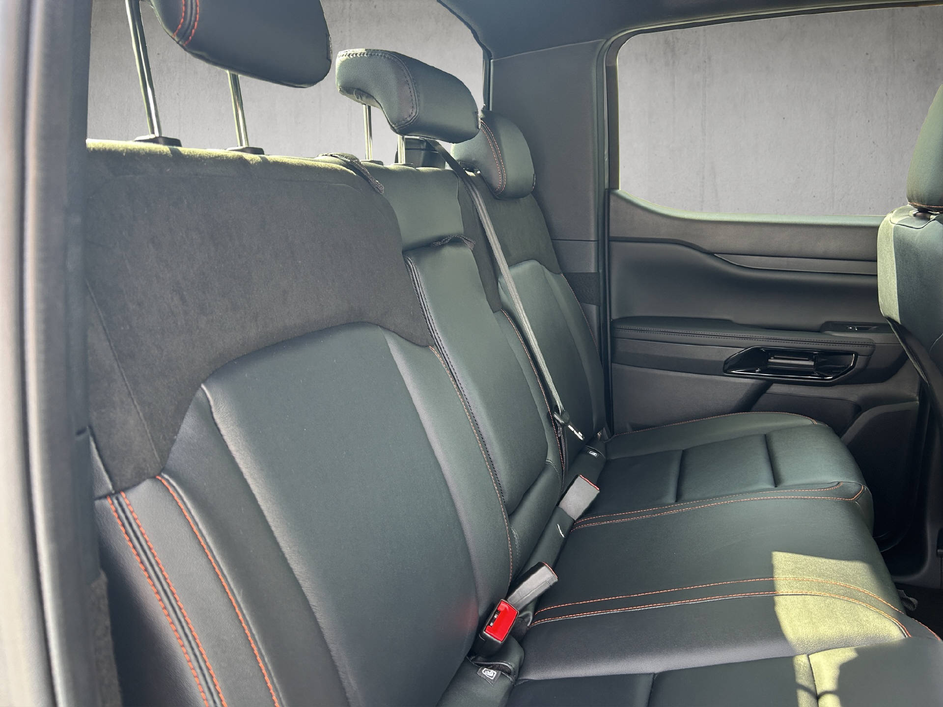 FORD Ranger DKab.Pick-up 2.3 EcoBoost 4x4 Wildtrak PHEV-image-19