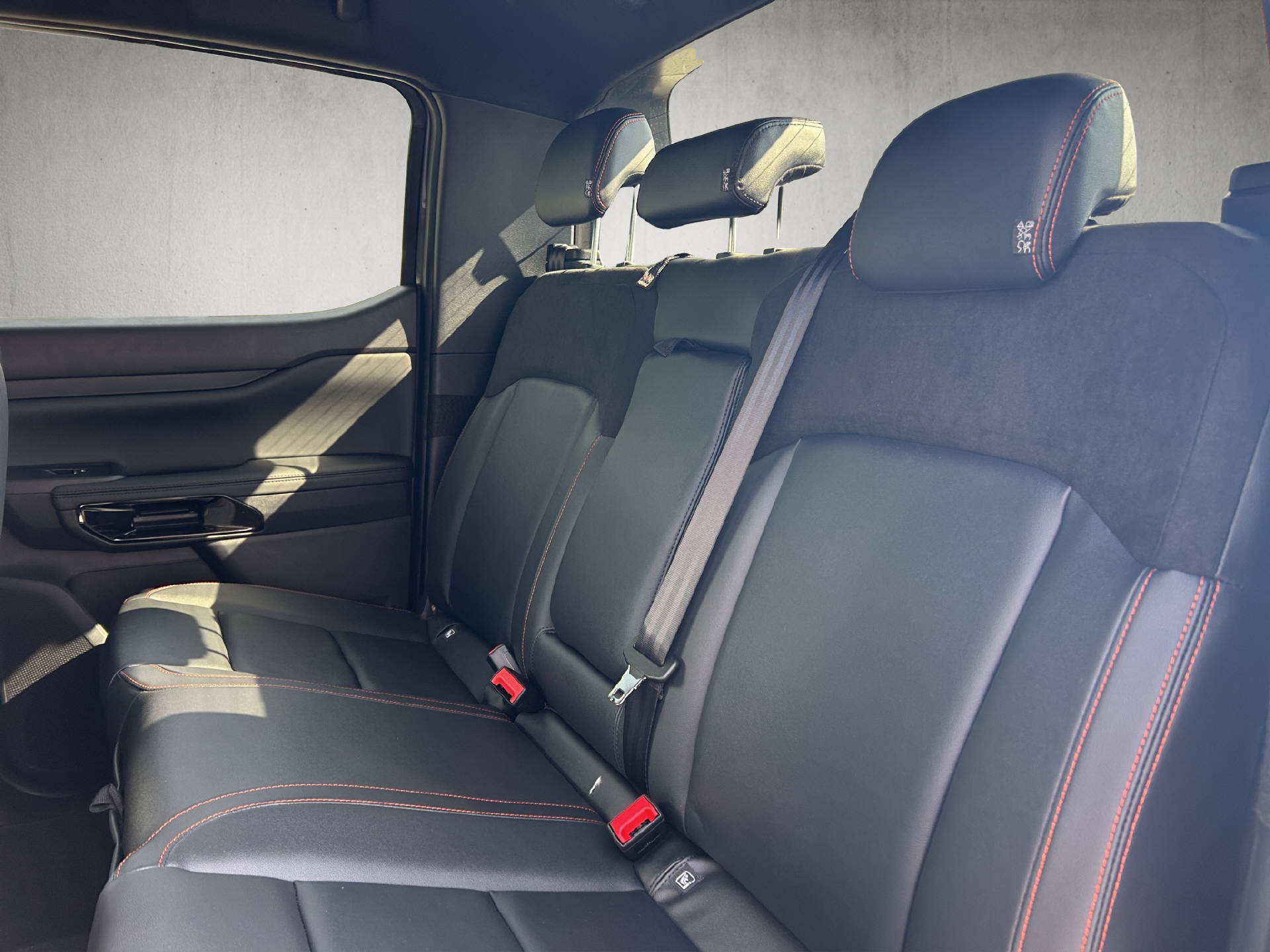 FORD Ranger DKab.Pick-up 2.3 EcoBoost 4x4 Wildtrak PHEV-image-13