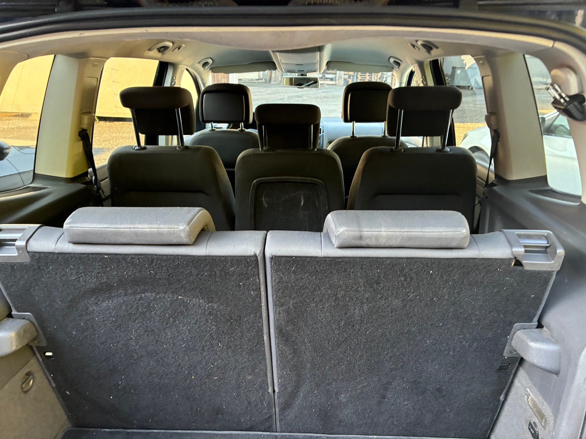 VW Touran 2.0 TDI BMT Comfortline DSG-image-9