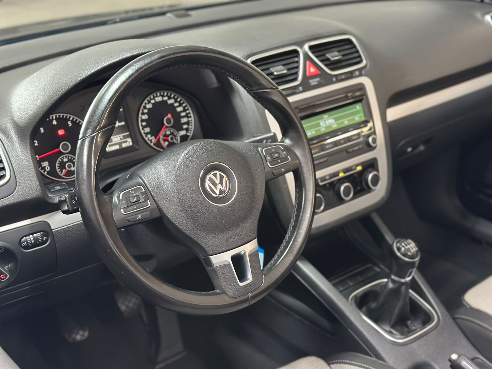 VW Eos 1.4 TSI-image-14