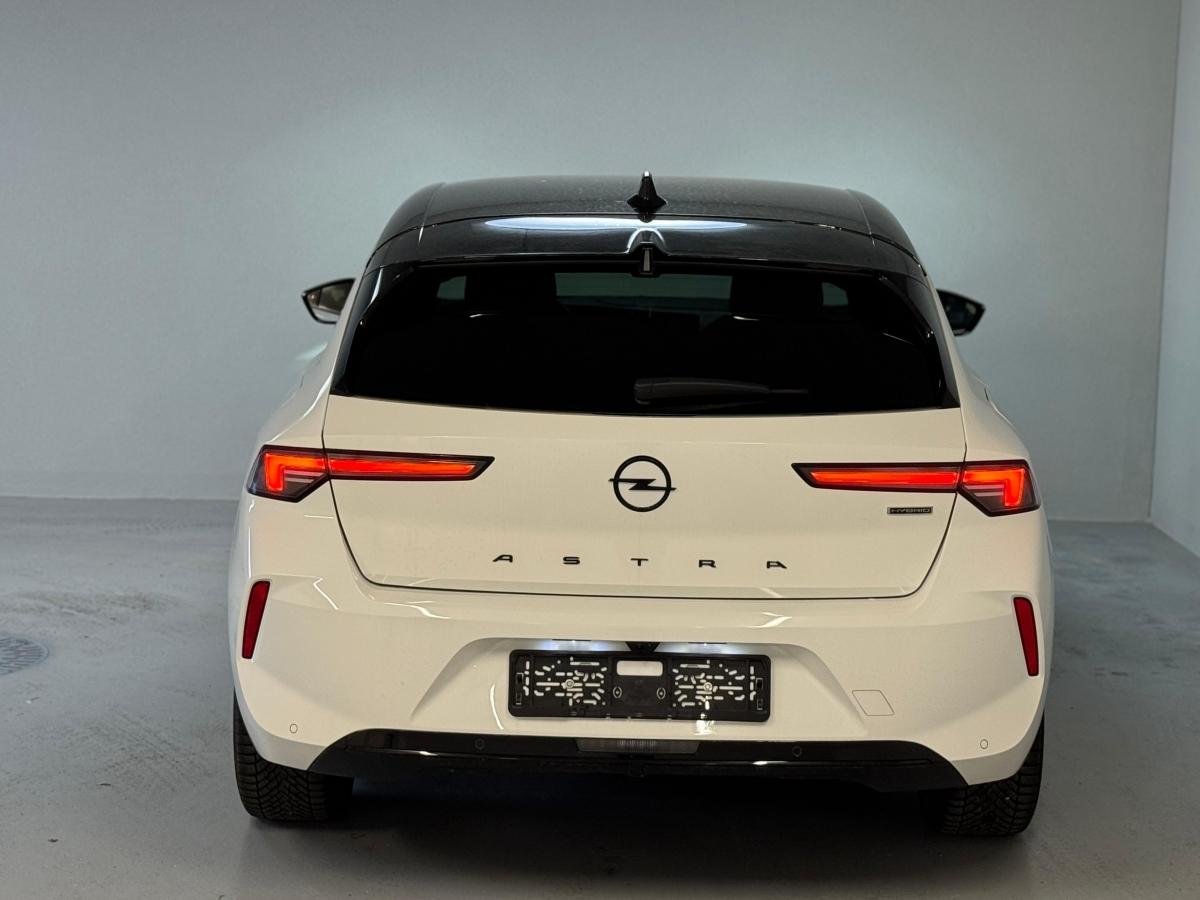 OPEL Astra 1.6 PHEV Turbo Swiss Plus A-image-4