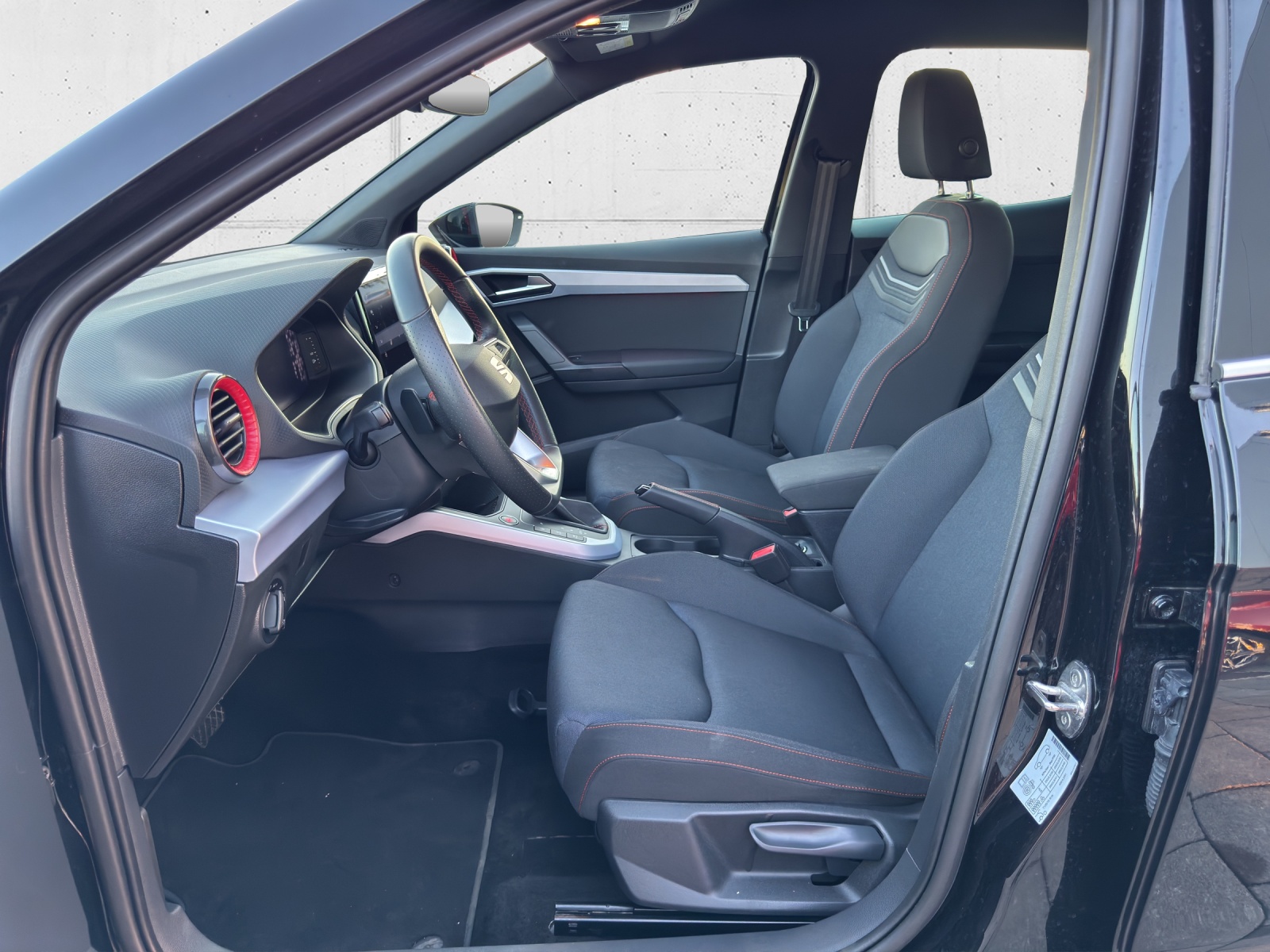 SEAT Arona 1.5 Eco TSI FR DSG-image-6
