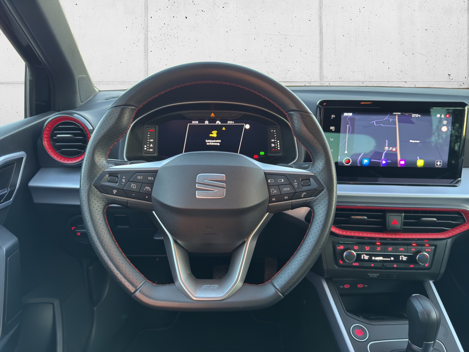 SEAT Arona 1.5 Eco TSI FR DSG-image-15