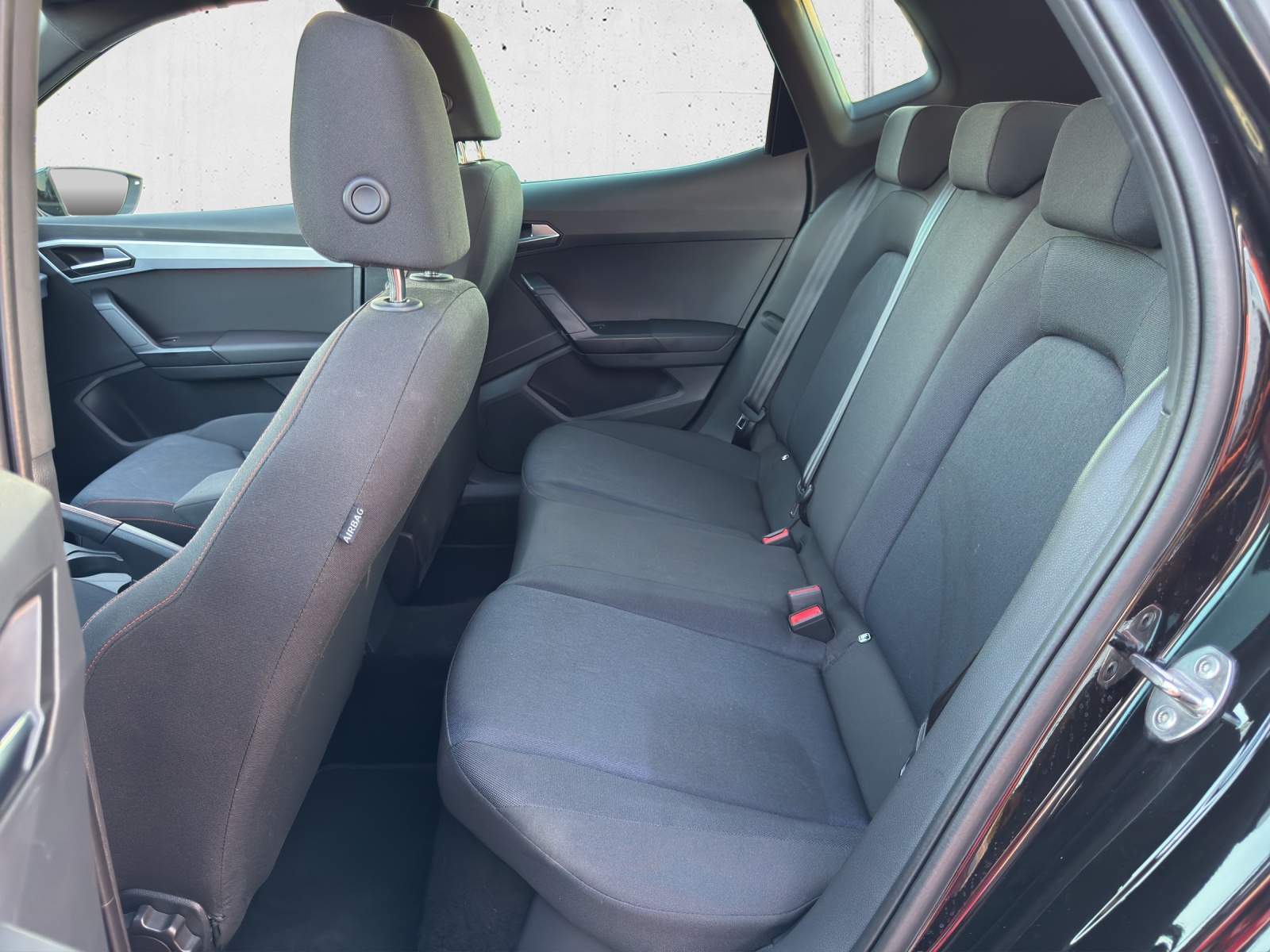 SEAT Arona 1.5 Eco TSI FR DSG-image-10