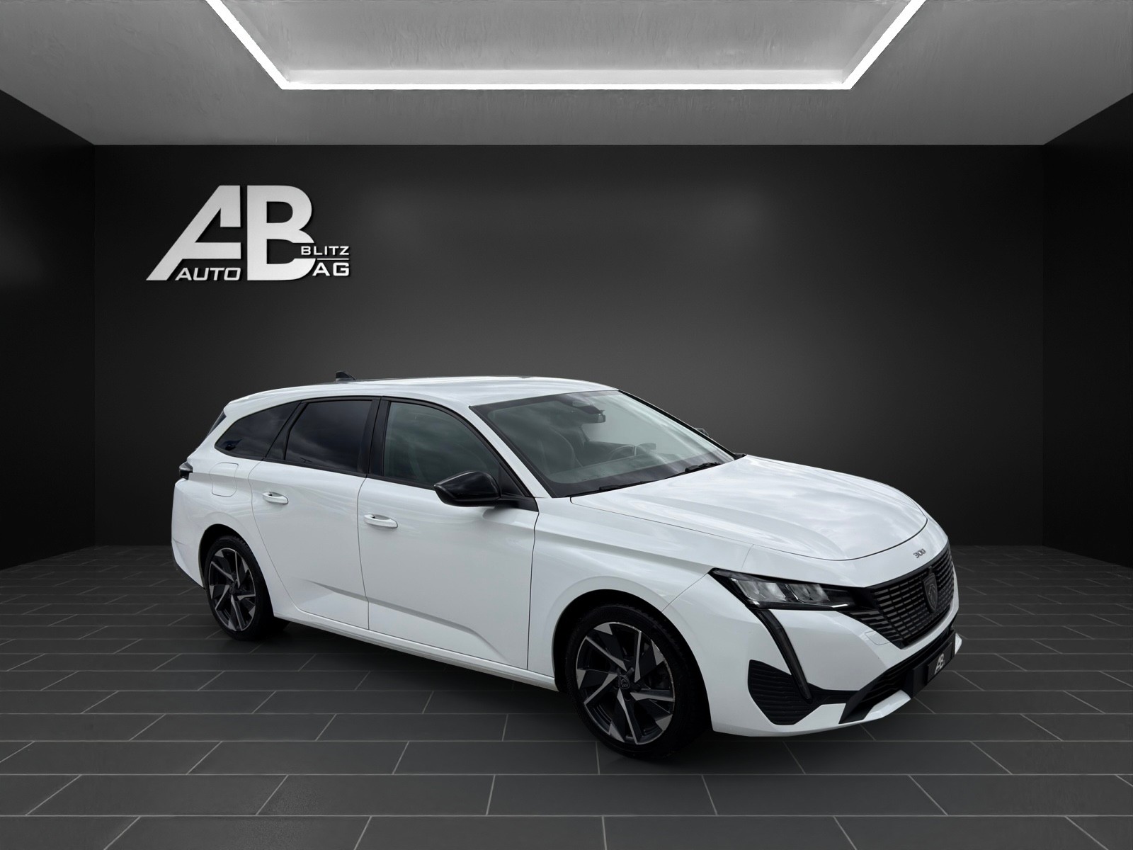 PEUGEOT 308 SW 1.5 BlueHDI Allure Pack EAT8-image-5