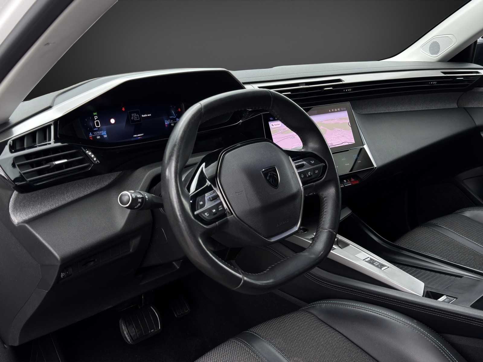 PEUGEOT 308 SW 1.5 BlueHDI Allure Pack EAT8-image-7