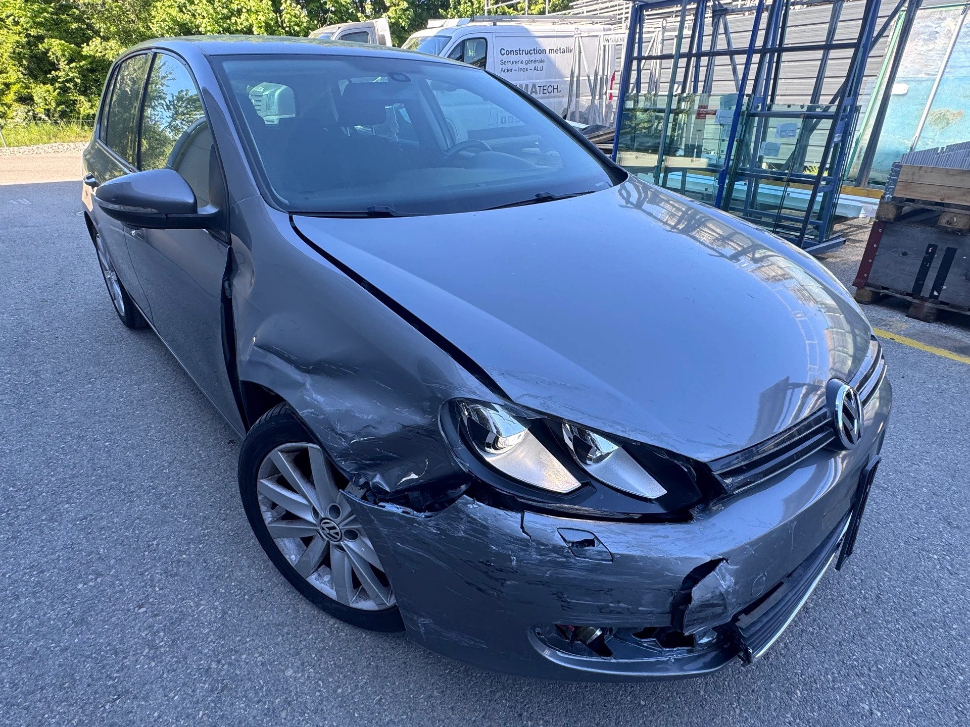 VW Golf 2.0 TDI Highline-image-6