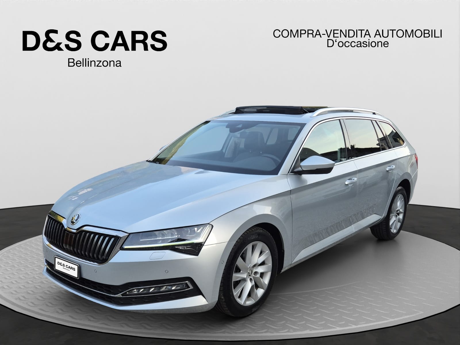 SKODA Superb Combi 2.0 TDi Style 4x4 DSG-image-0