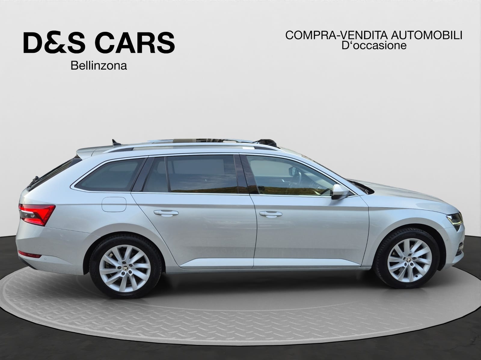 SKODA Superb Combi 2.0 TDi Style 4x4 DSG-image-6