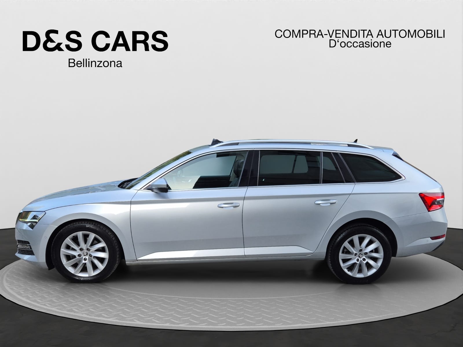 SKODA Superb Combi 2.0 TDi Style 4x4 DSG-image-2